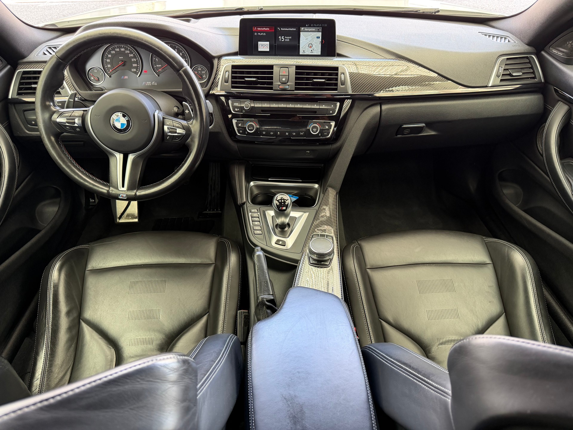 BMW M4 Coupé Competition DKG-image-10