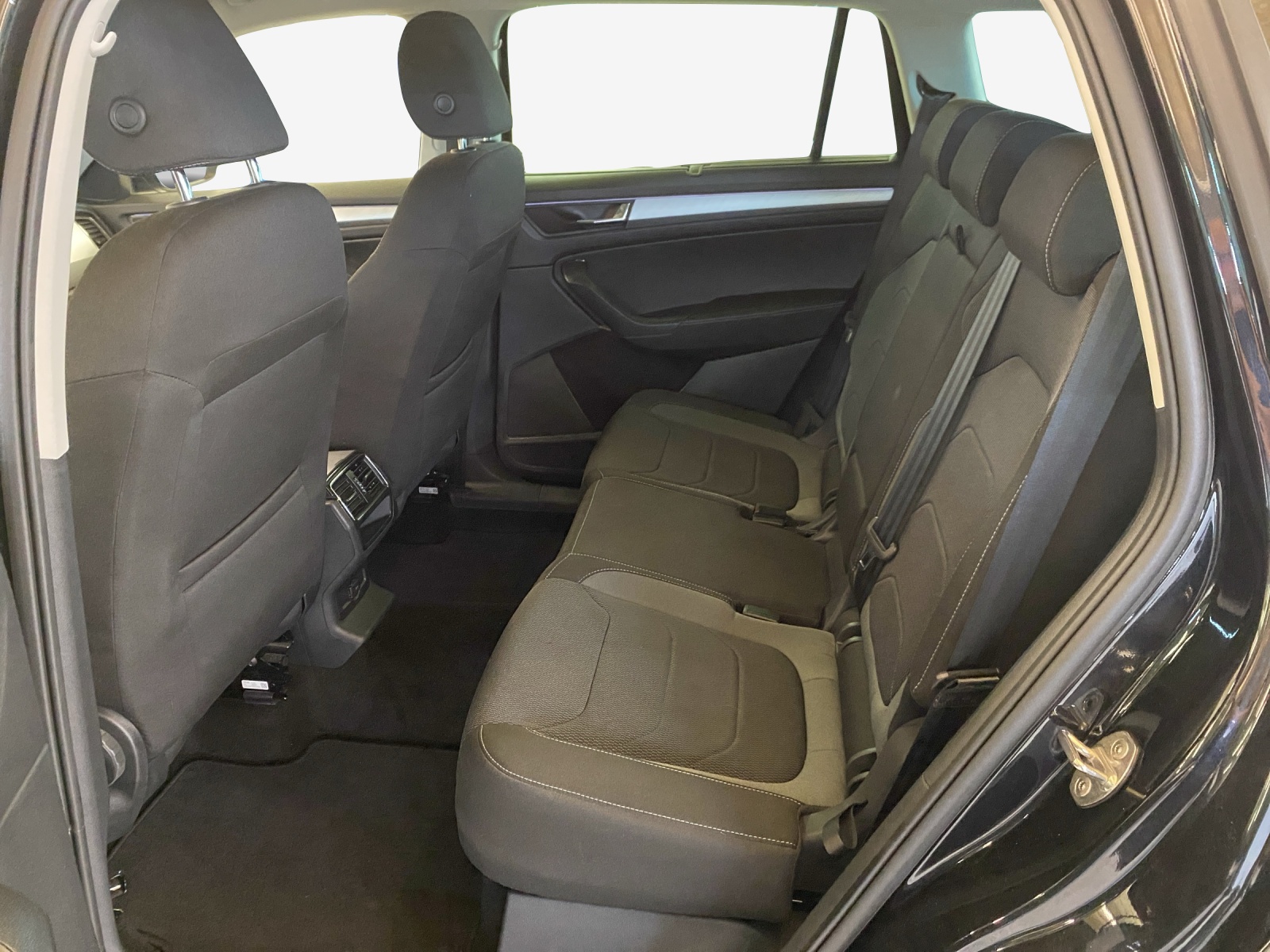SKODA Kodiaq 2.0 TDI CR Ambition 4x4 DSG-image-11