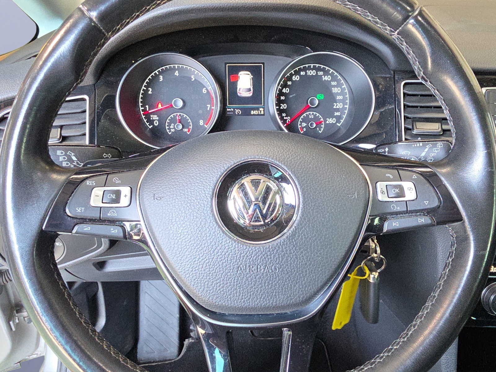 VW Golf Sportsvan 1.4 TSI 125 Highline DSG-image-13