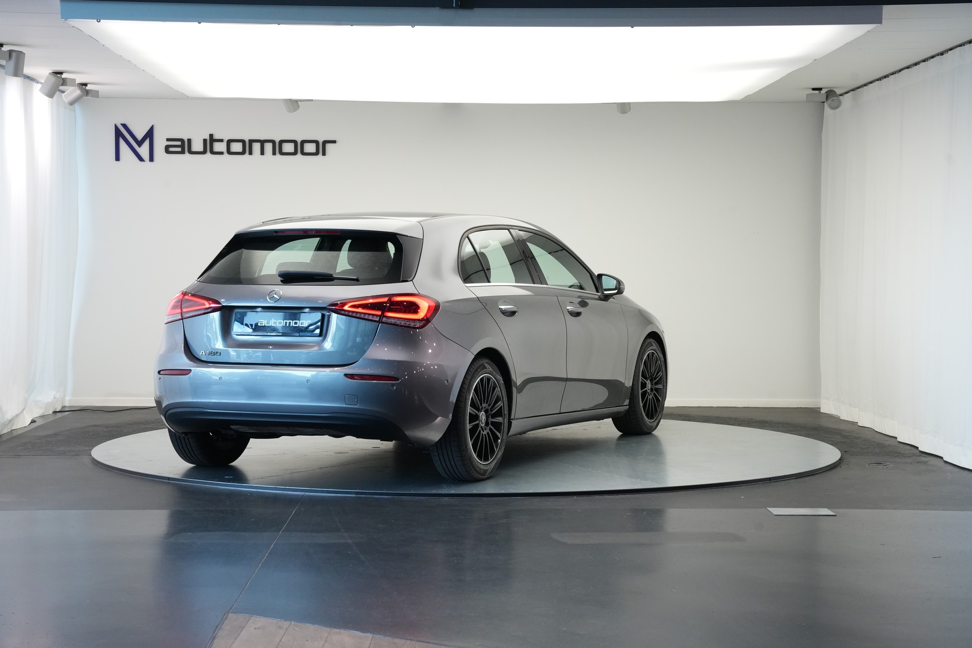 MERCEDES-BENZ A 180 Style 7G-DCT *CH-Fahrzeug*-image-4