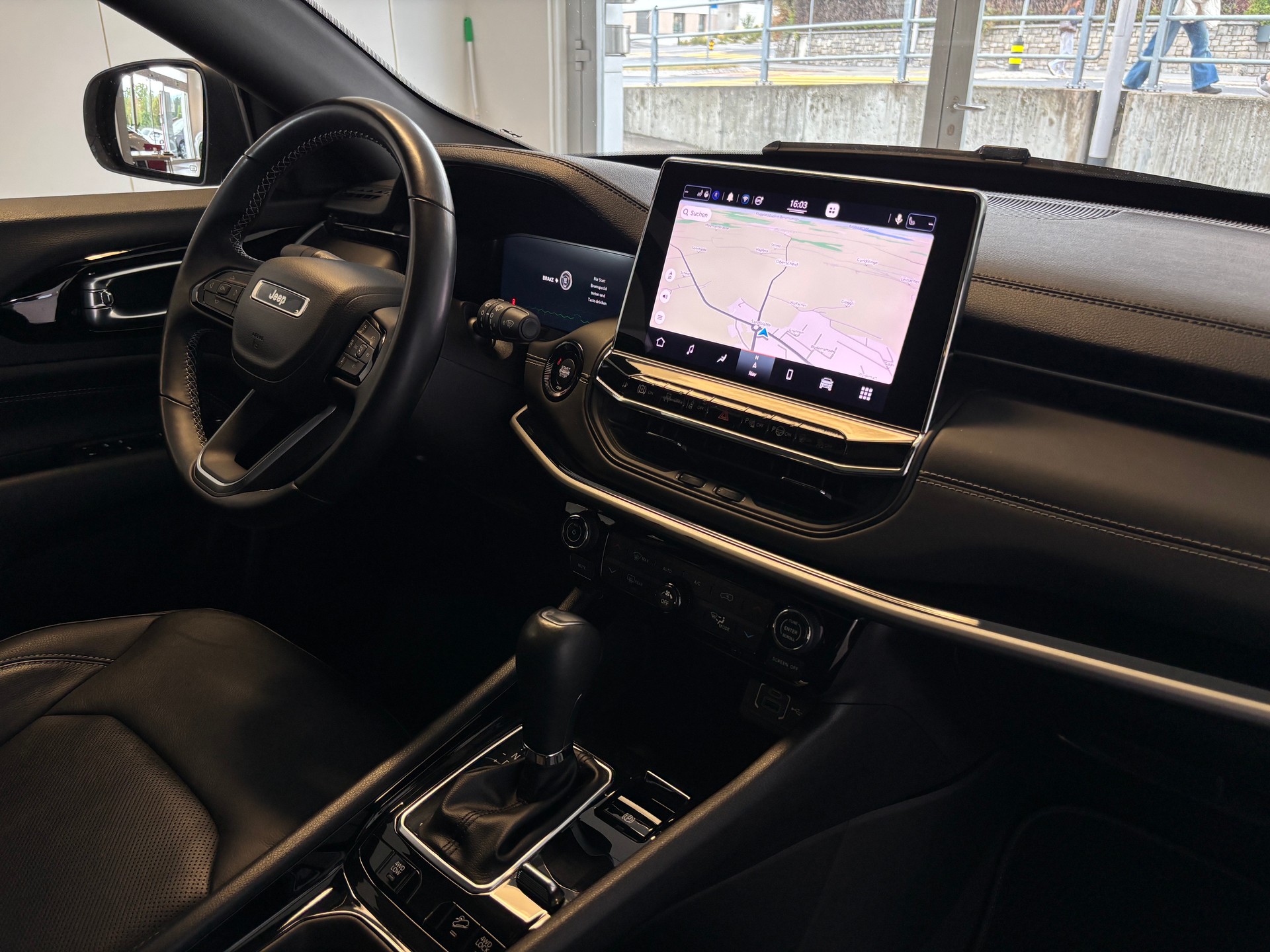 JEEP Compass 1.3 T PHEV 80th Anniversary AWD-image-8