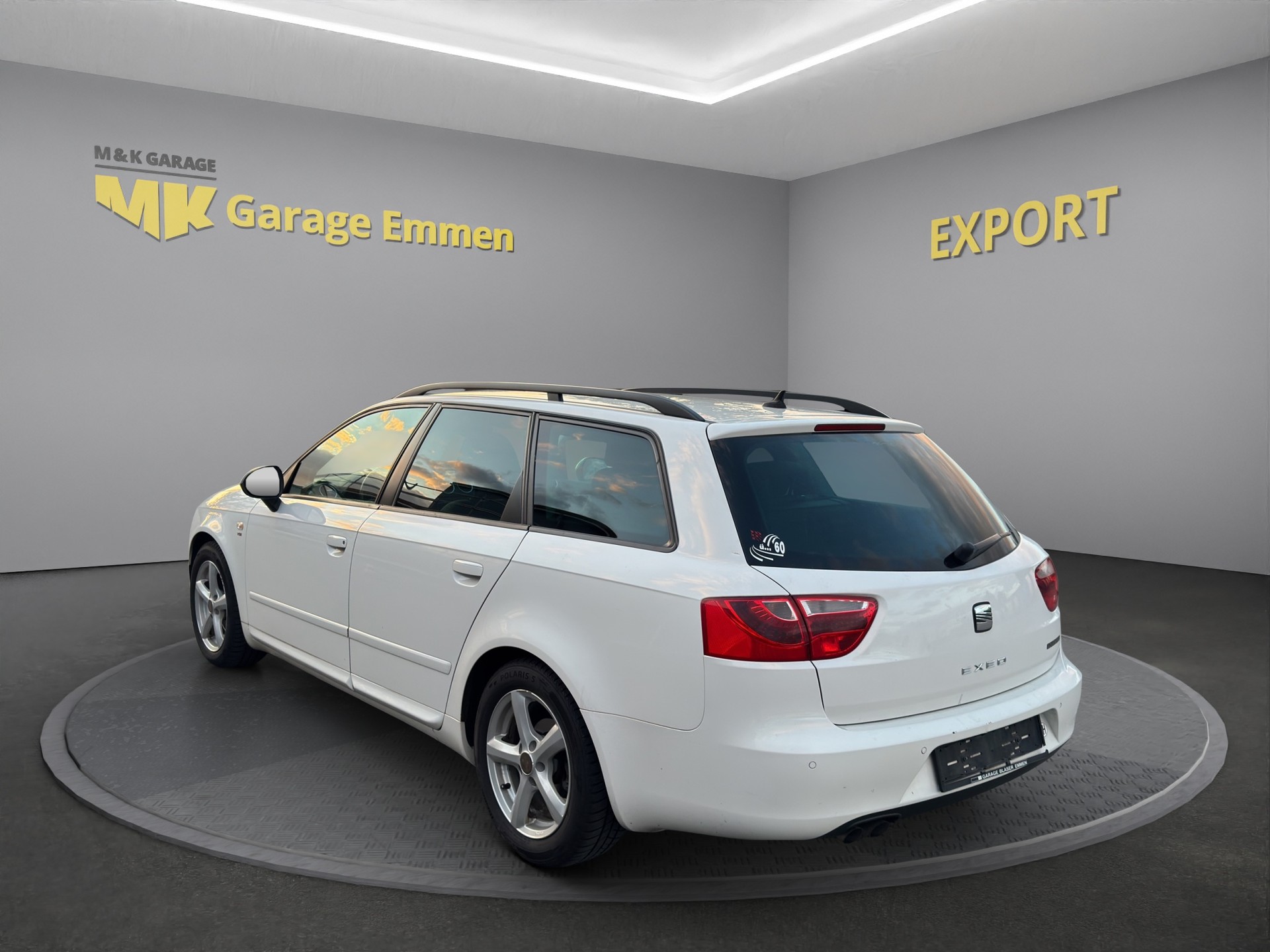 SEAT Exeo ST 2.0 TDI Advantage-image-2