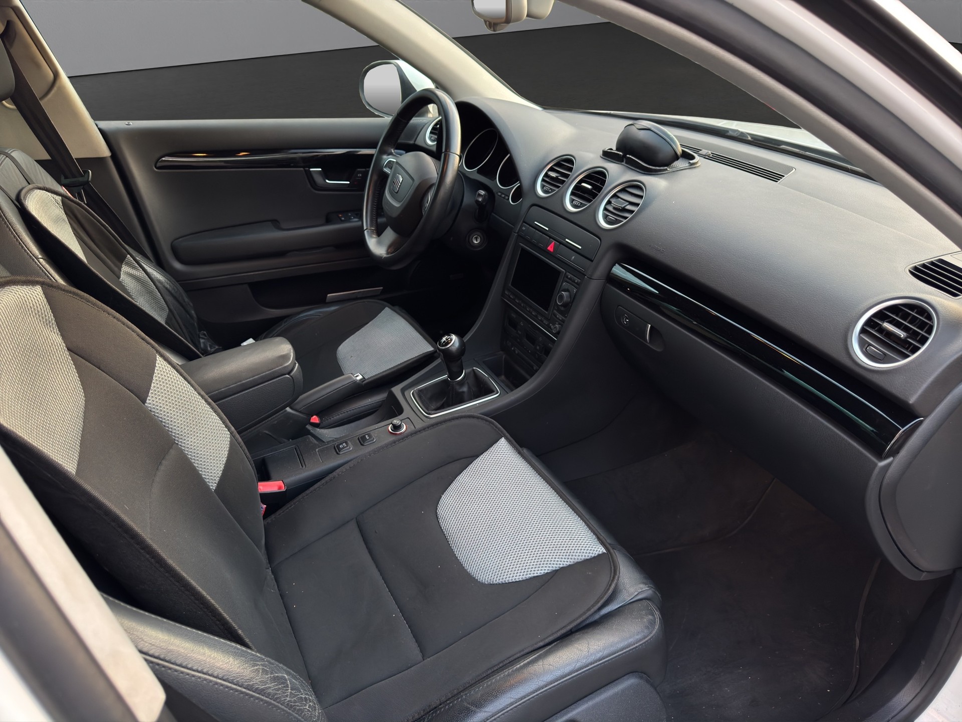 SEAT Exeo ST 2.0 TDI Advantage-image-10