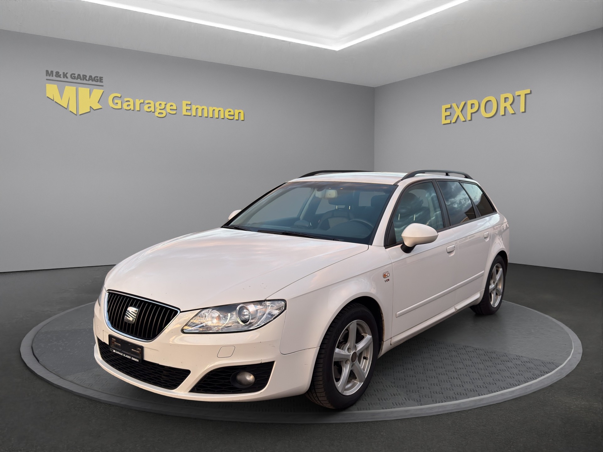 SEAT Exeo ST 2.0 TDI Advantage-image-0