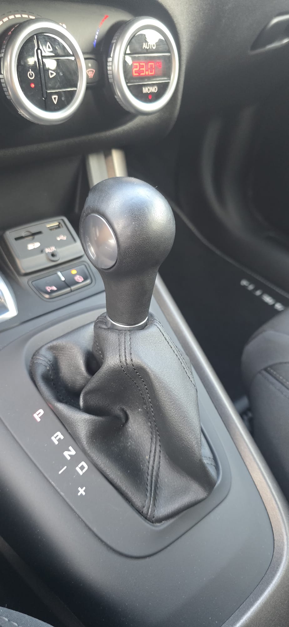 ALFA ROMEO Giulietta 1.4 MultiAir Distinctive TCT/8 Fach Bereift///-image-23