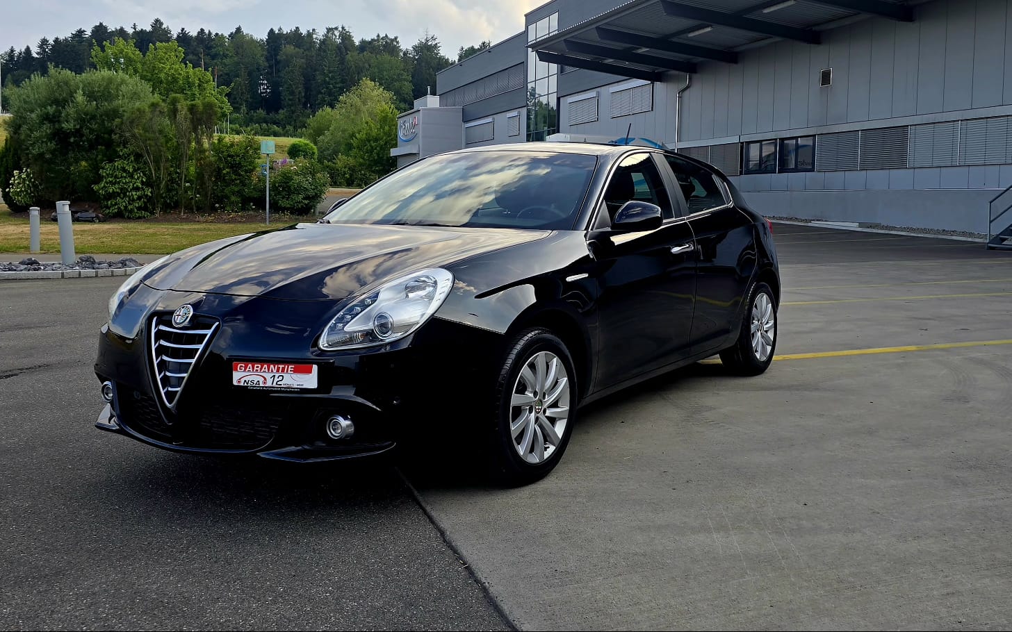 ALFA ROMEO Giulietta 1.4 MultiAir Distinctive TCT/8 Fach Bereift///-image-1