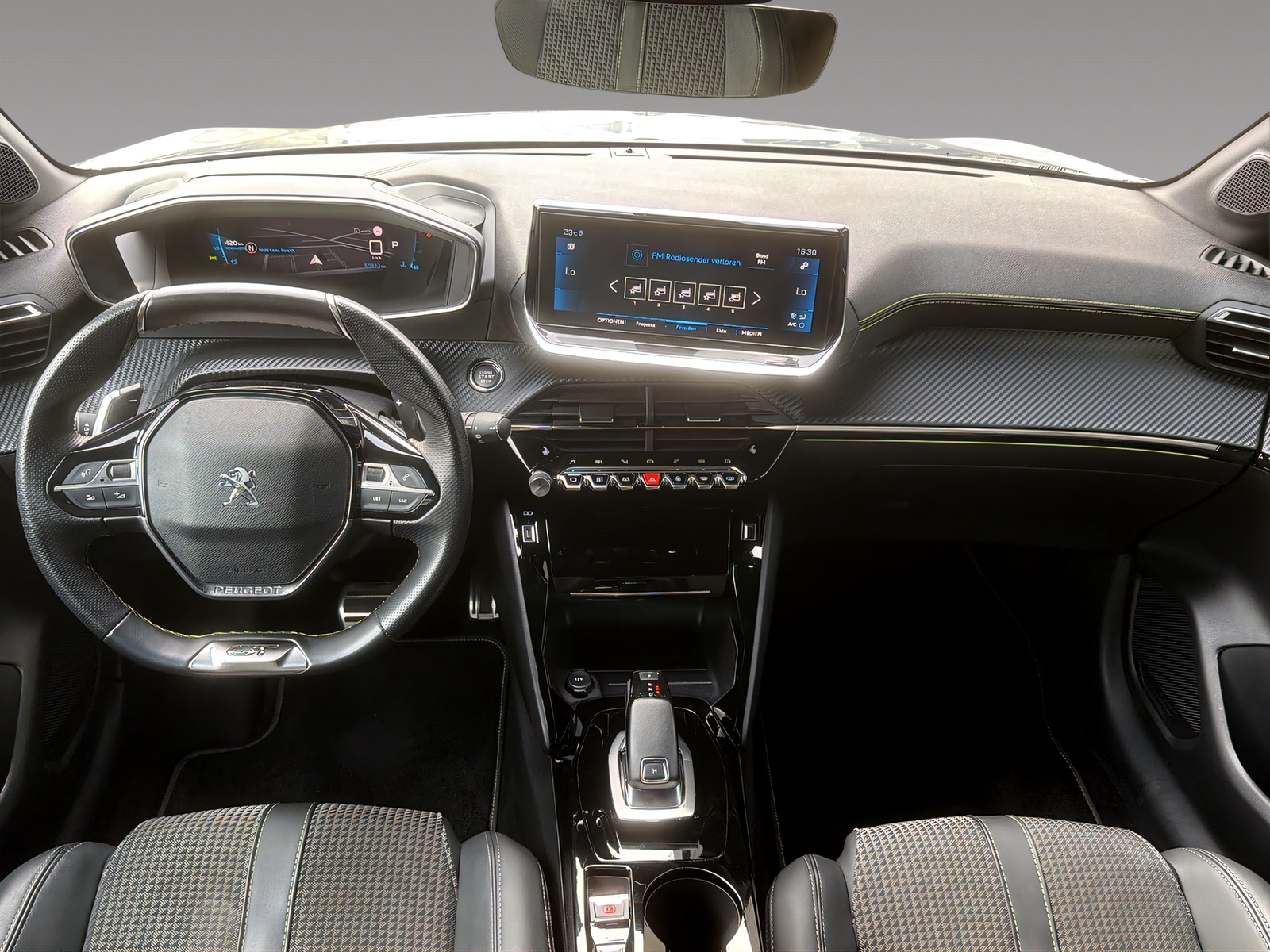 PEUGEOT 208 1.2 PureTech GT EAT8-image-6