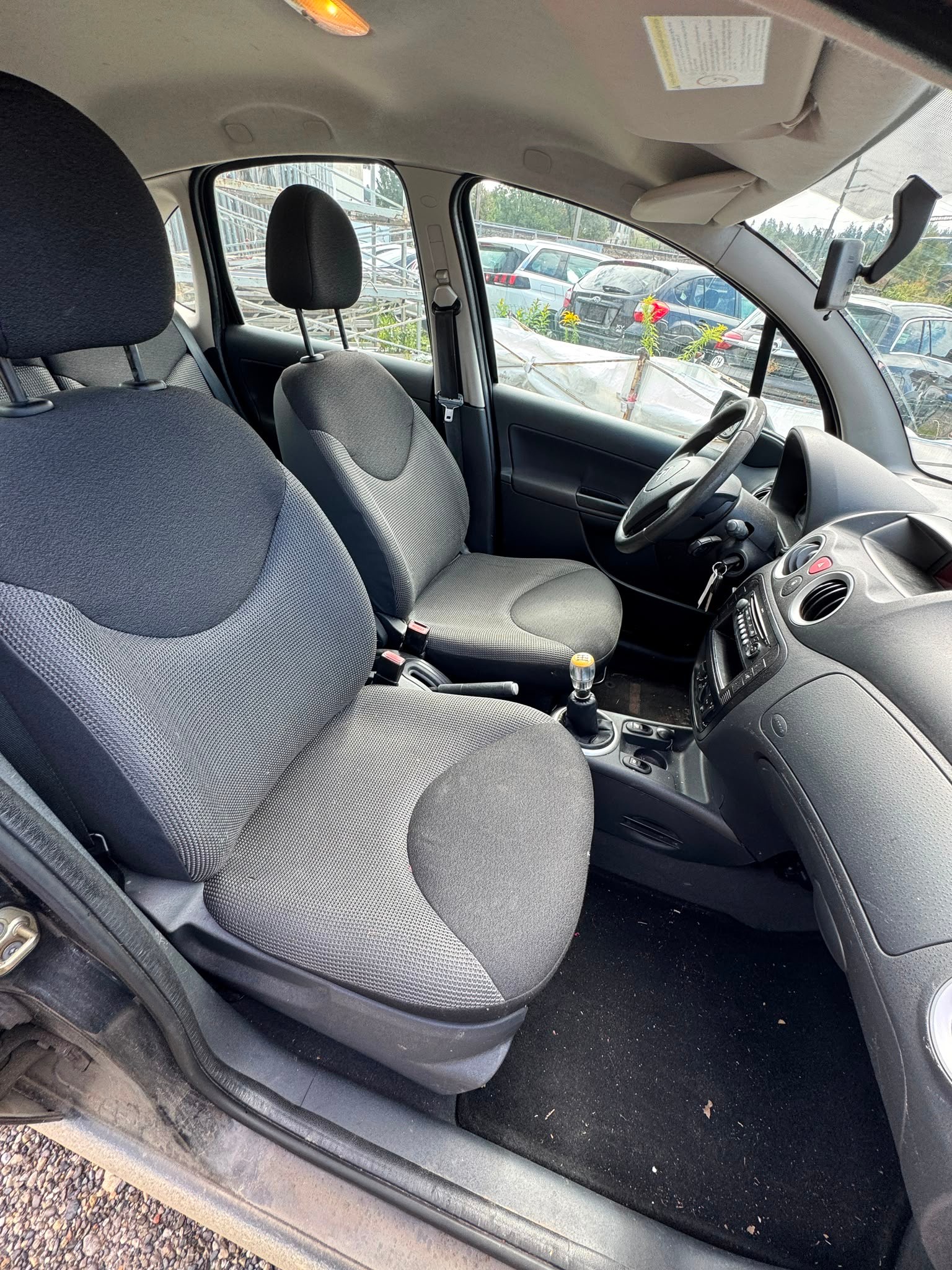 CITROEN C3 1.4i Exclusive-image-8