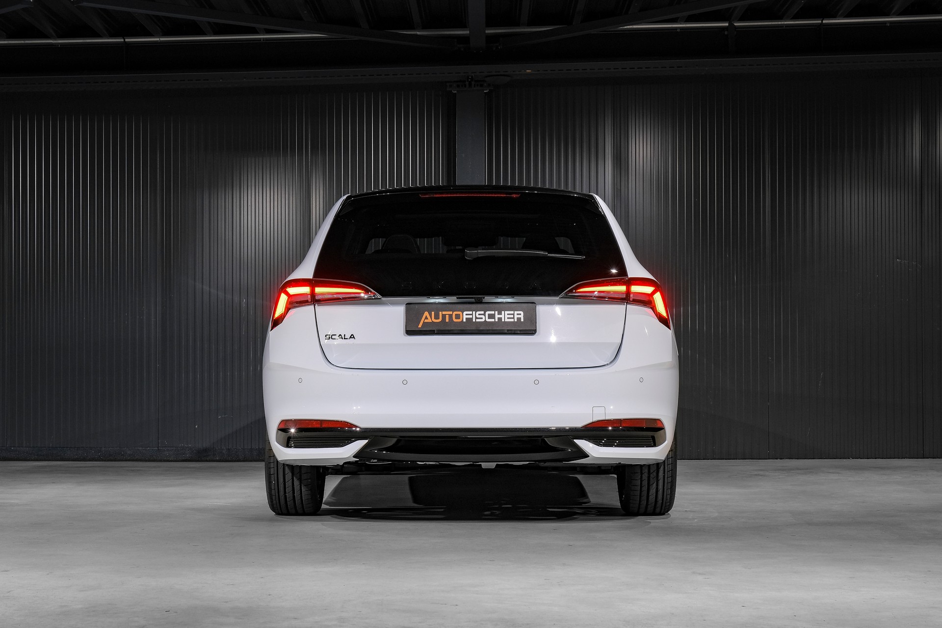 SKODA Scala 1.5 TSI Monte Carlo DSG-image-5