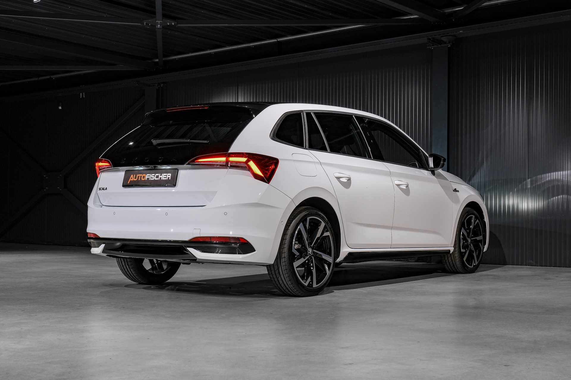 SKODA Scala 1.5 TSI Monte Carlo DSG-image-6