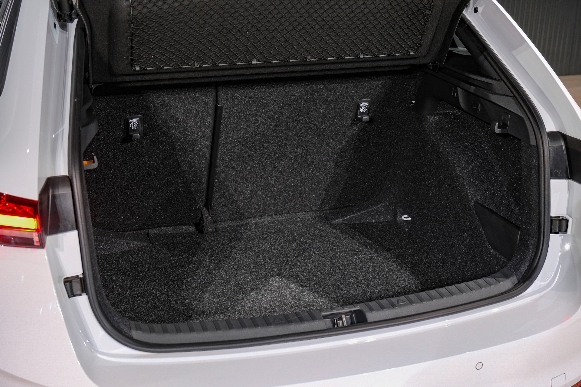 SKODA Scala 1.5 TSI Monte Carlo DSG-image-24