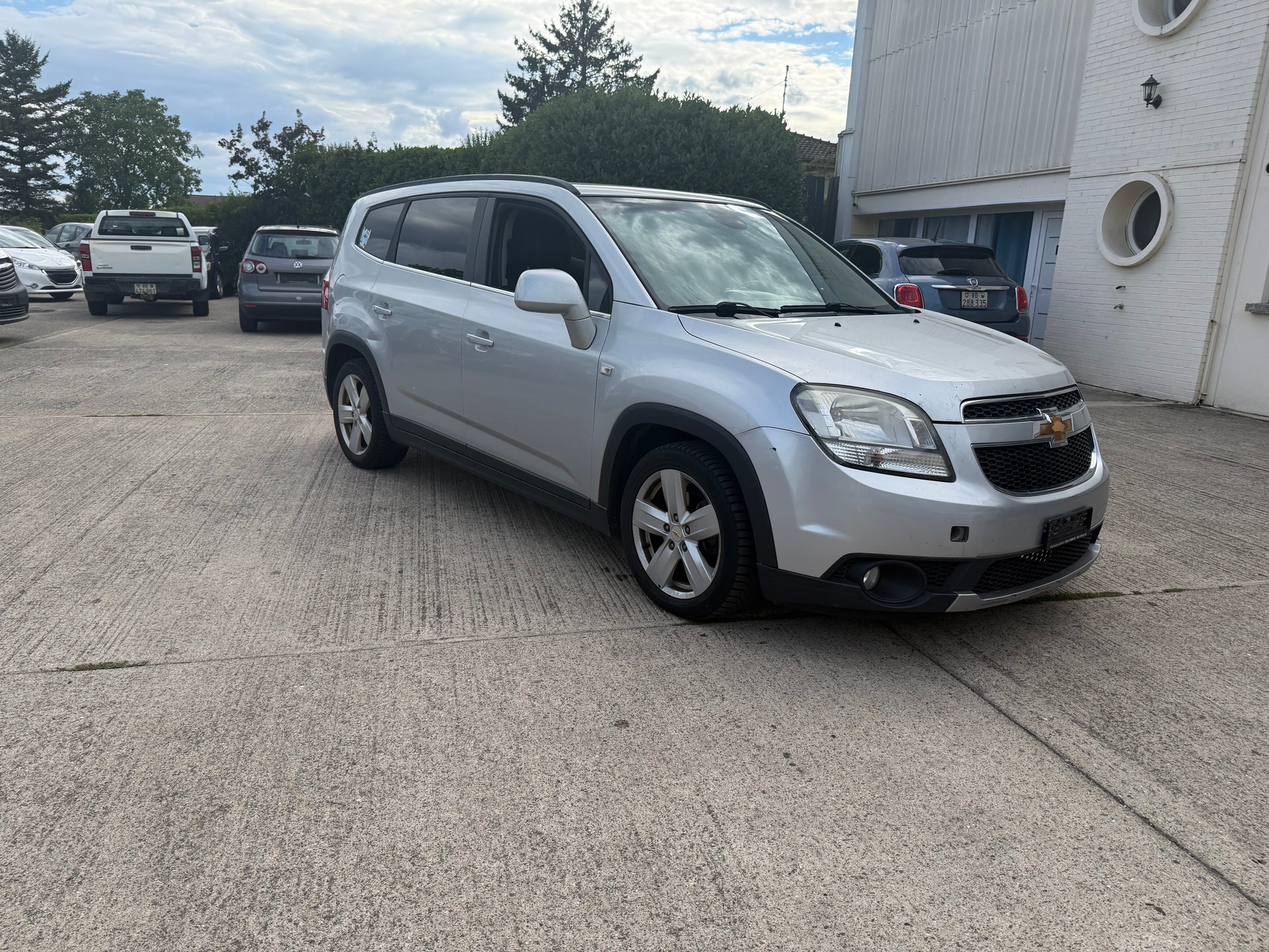 CHEVROLET Orlando 2.0 VCDi LTZ Automatic-showroom-element-1