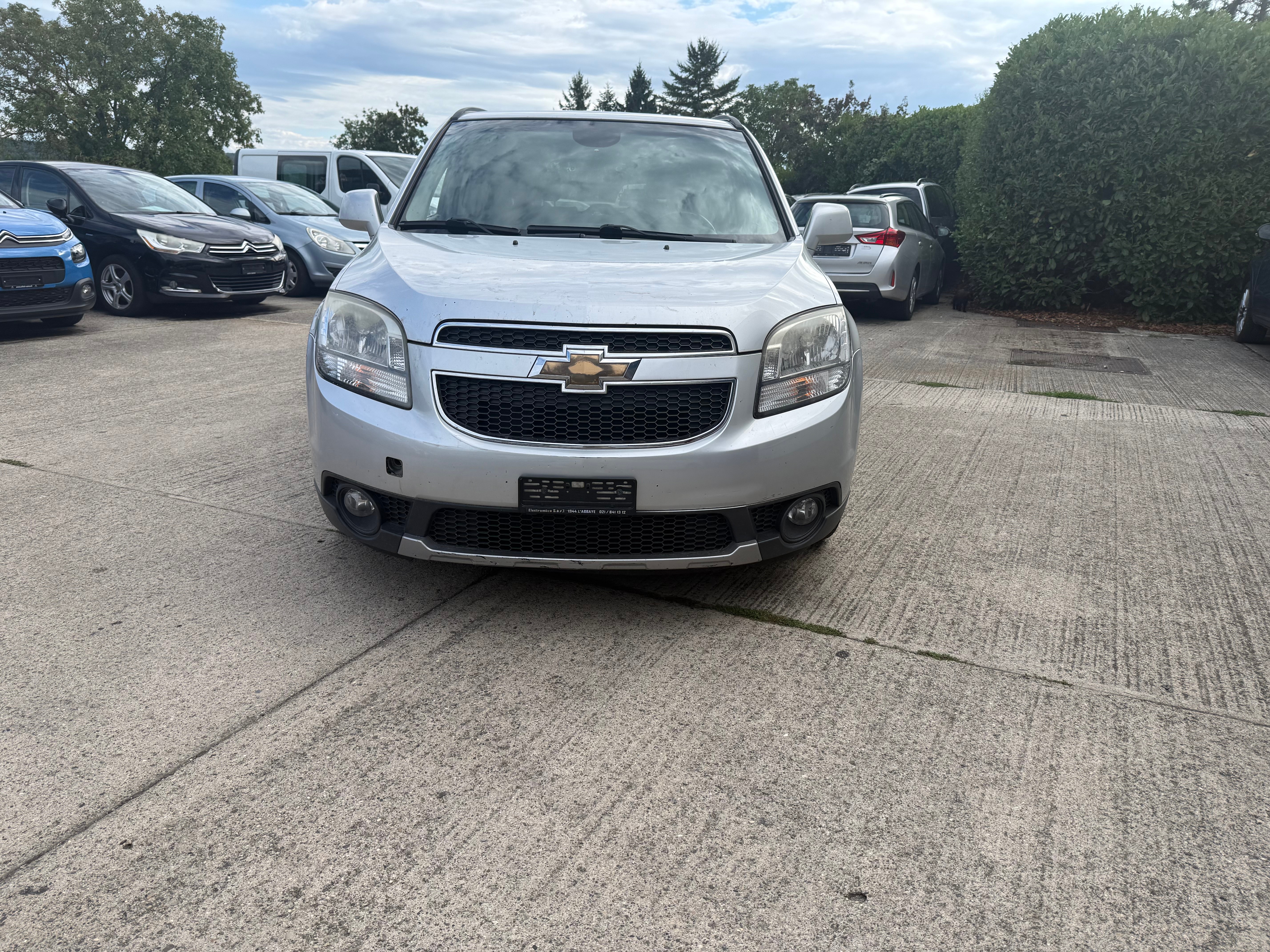 Car photo
