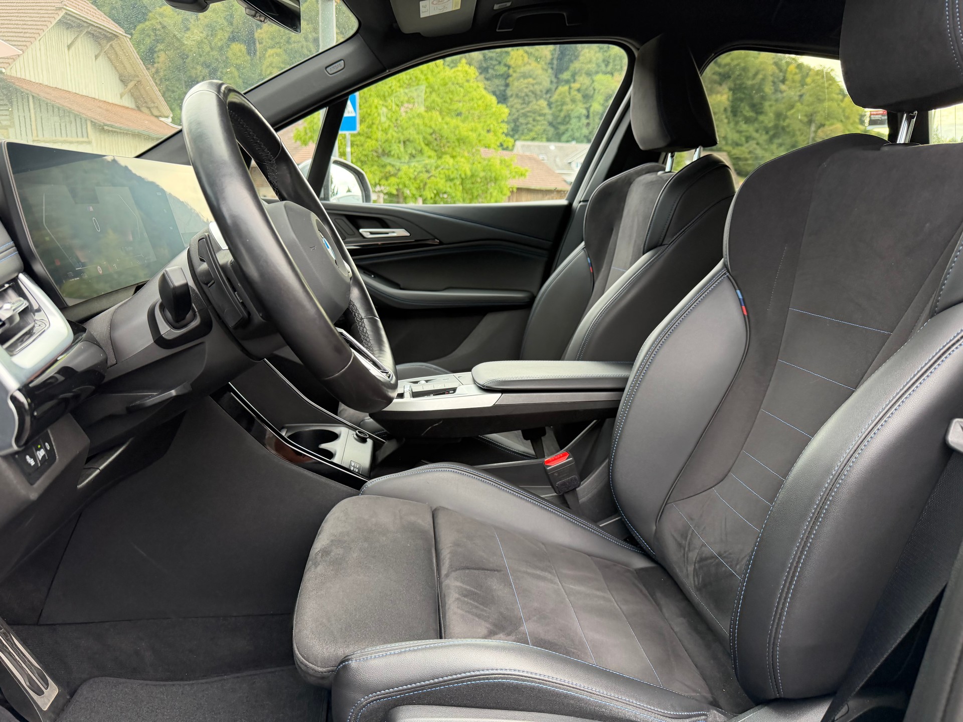 BMW 218d Active Tourer M Sport DKG-image-19