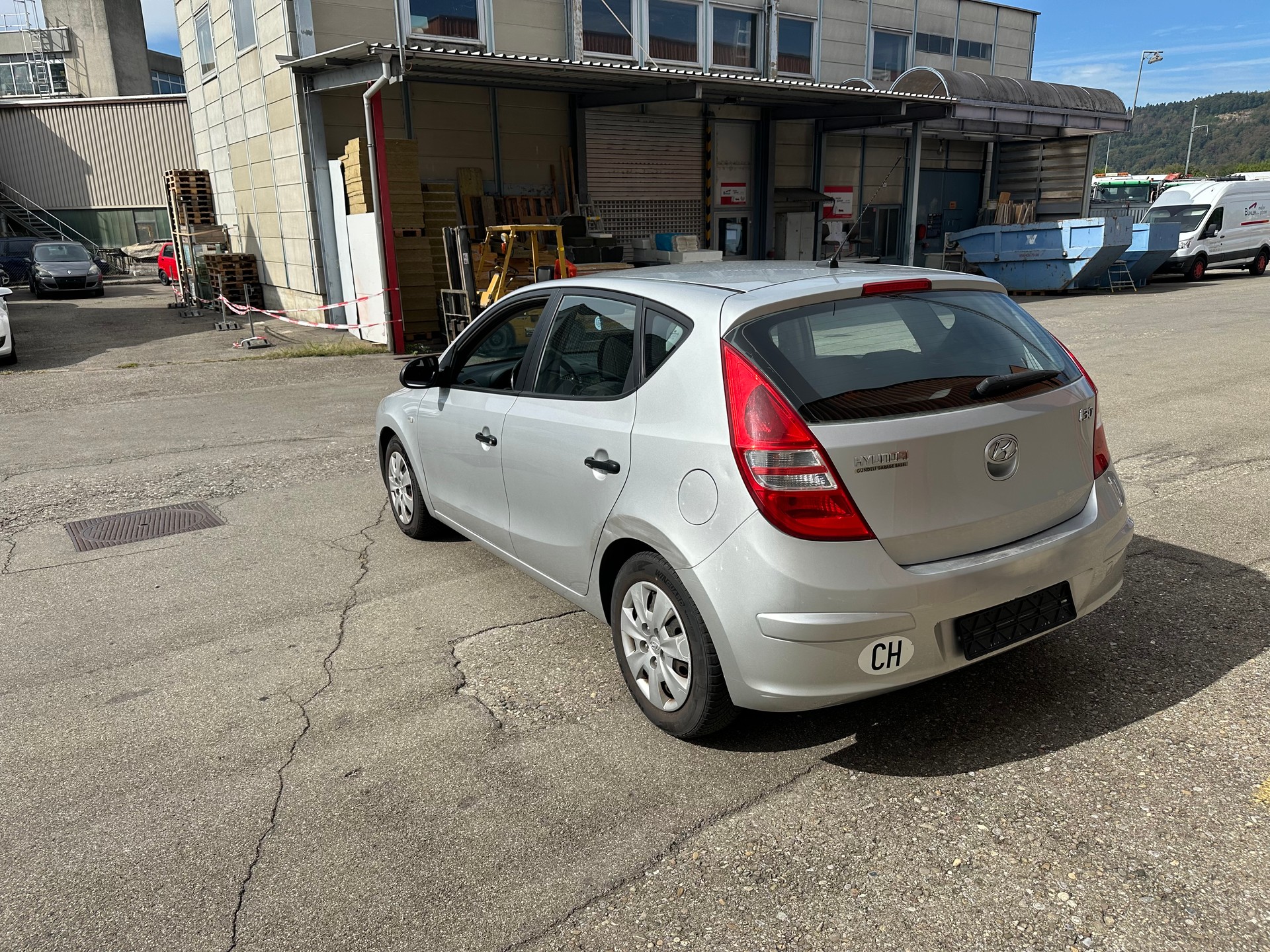 HYUNDAI i30 1.4 Comfort-image-1