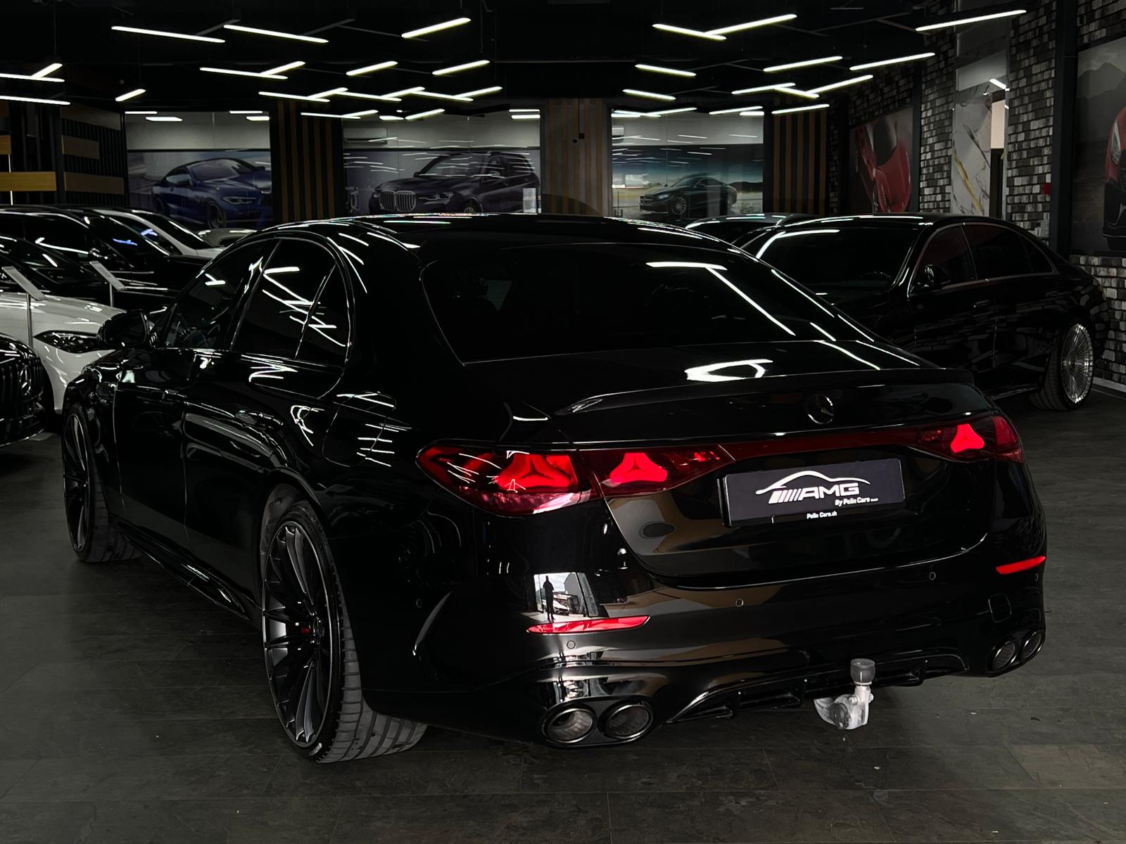 MERCEDES-BENZ E 53 AMG Limited All Black Performance Hybrid 4Matic+ 9G-Tronic 5Jahre Werksgarantie&Gratisservice-image-8
