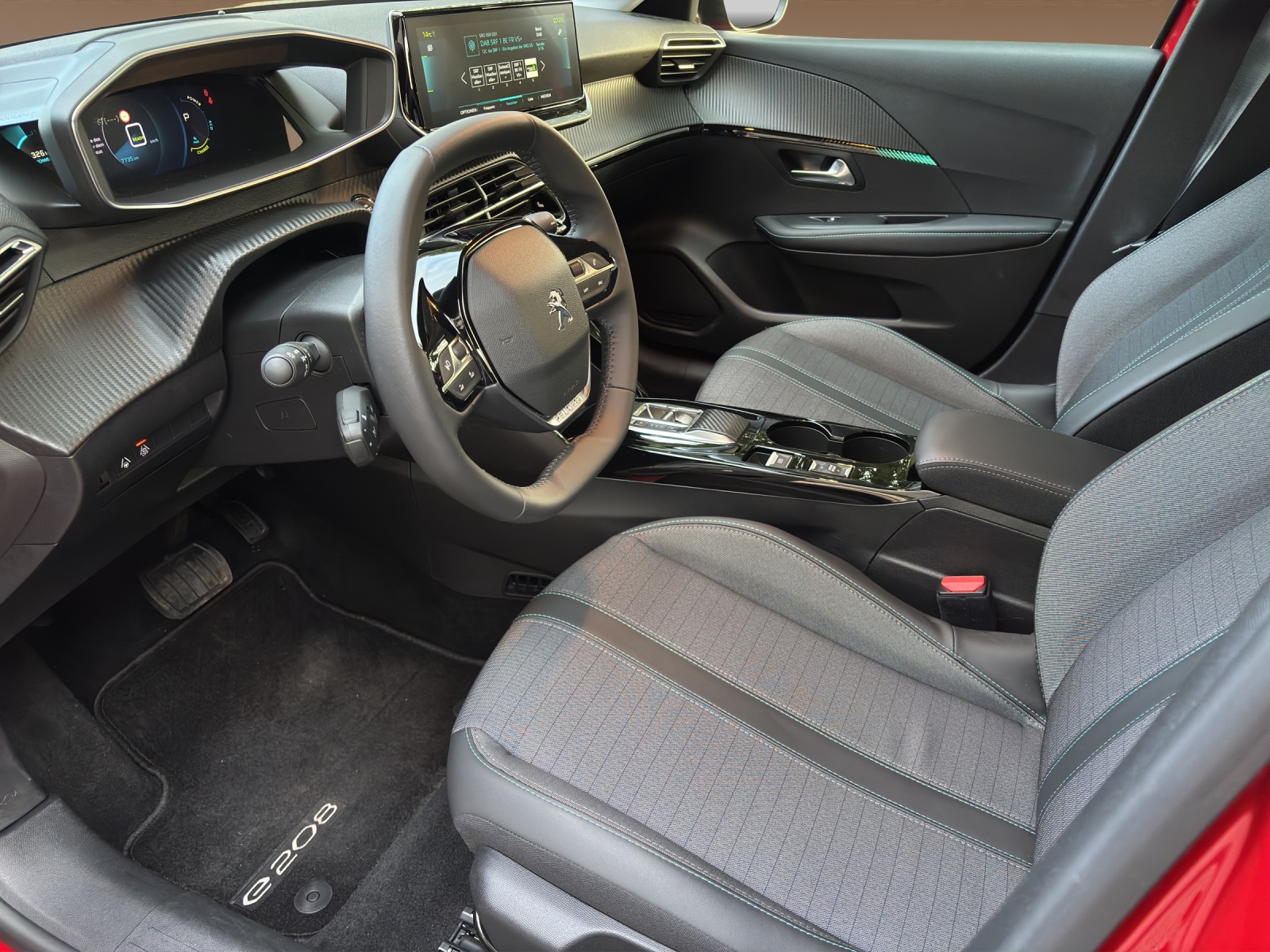 PEUGEOT 208 Elektrik Allure Pack-image-9