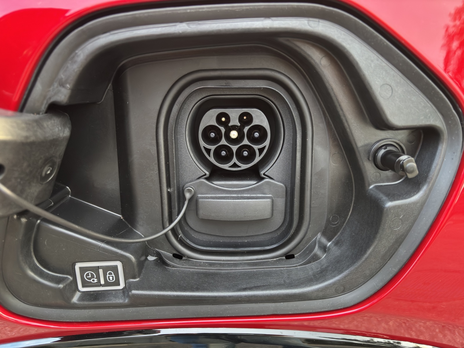 PEUGEOT 208 Elektrik Allure Pack-image-19