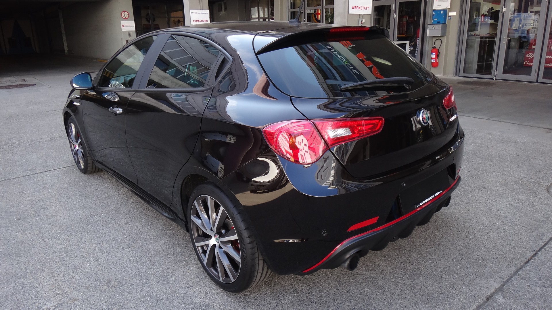 ALFA ROMEO Giulietta 1750 TBi Veloce TCT-image-7