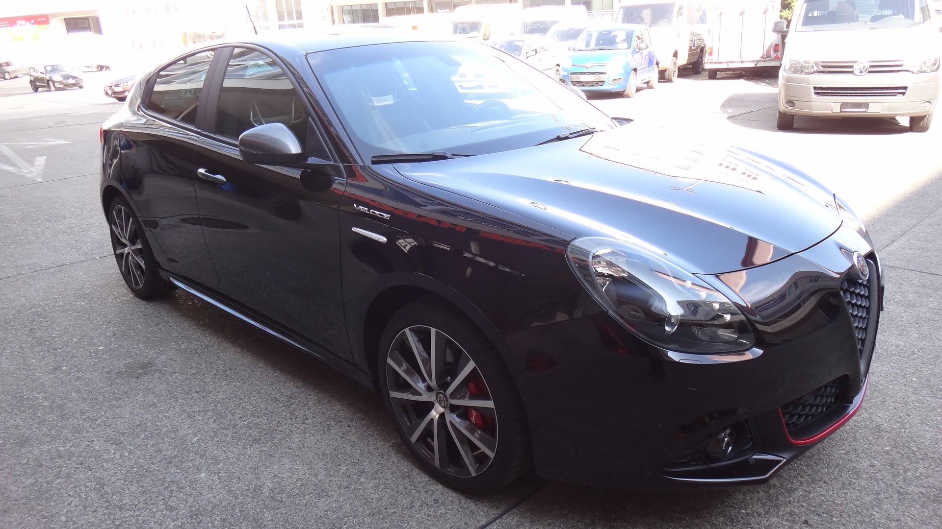 ALFA ROMEO Giulietta 1750 TBi Veloce TCT-image-4