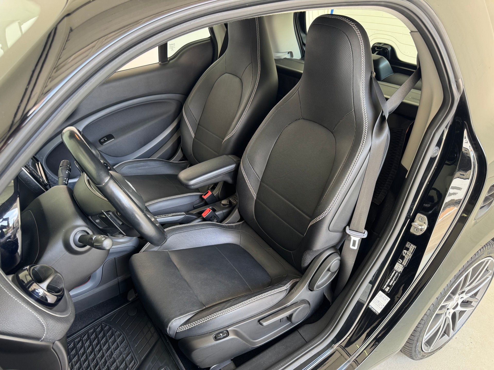 SMART fortwo Brabus Xclusive twinmatic ## Auto CH 🇨🇭-image-8