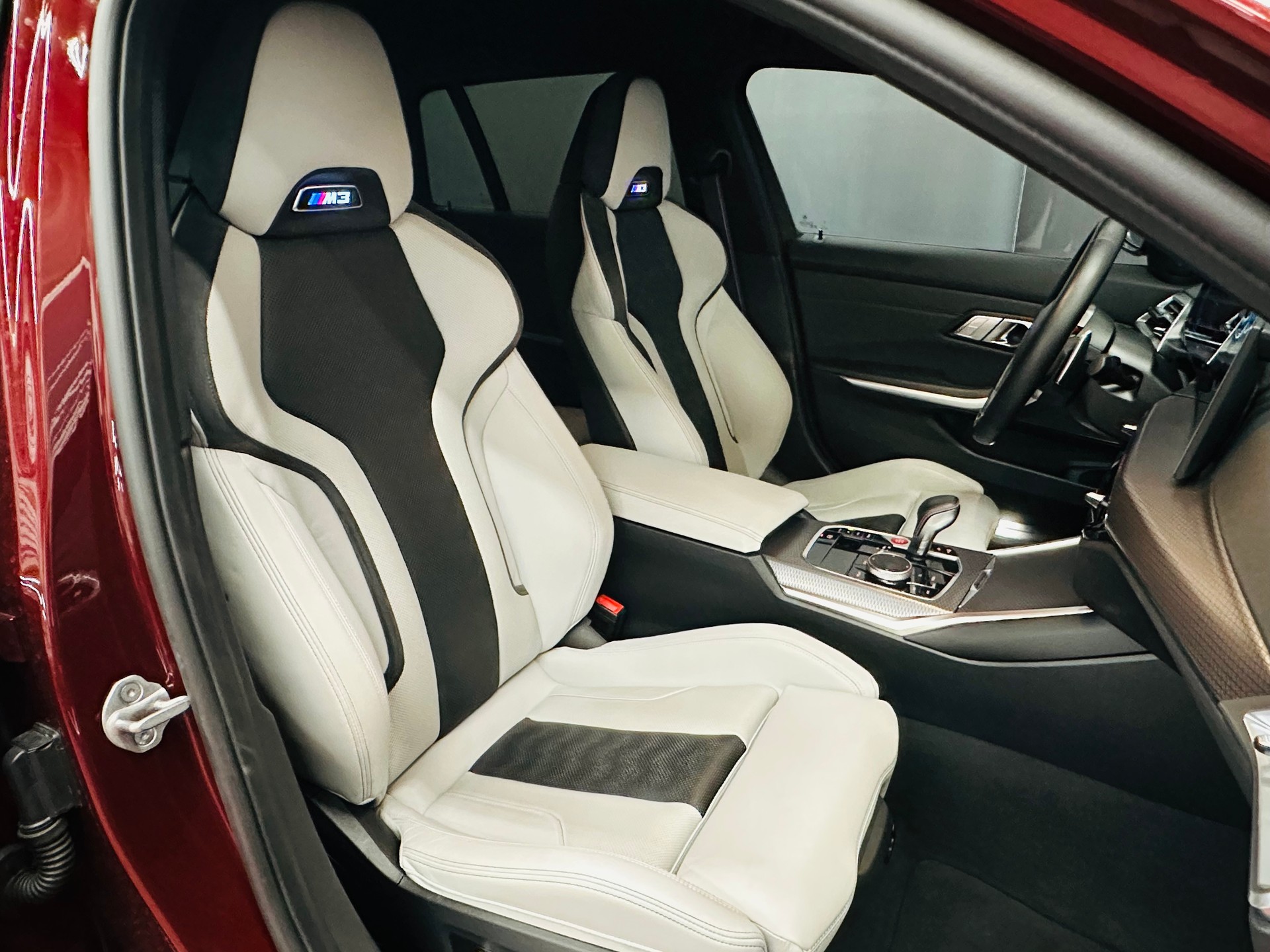 BMW M3 Touring xDrive Competition M-image-12