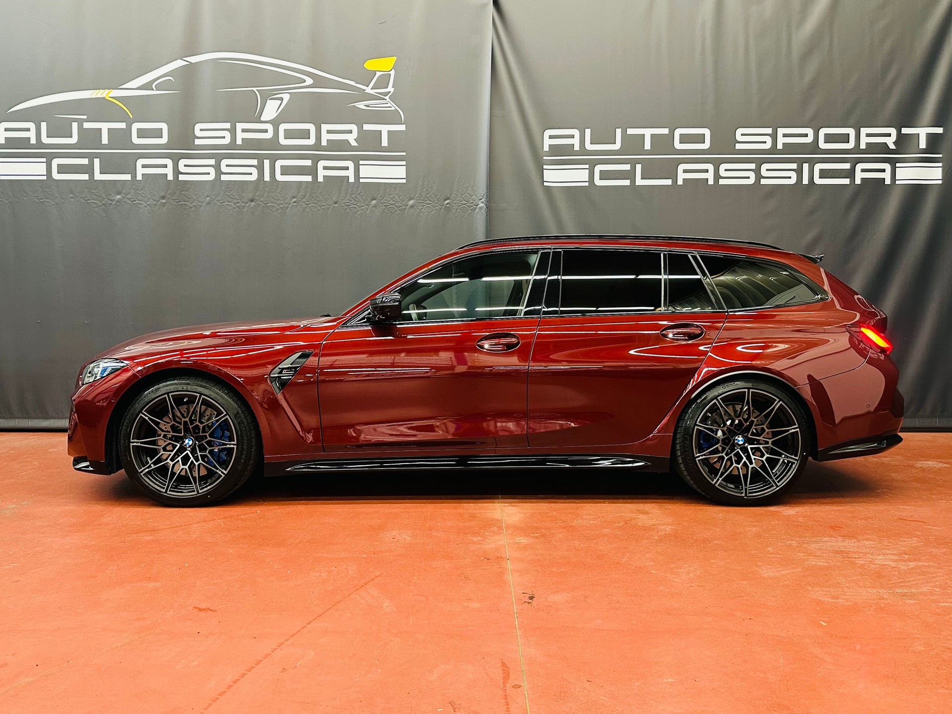 BMW M3 Touring xDrive Competition M-image-2