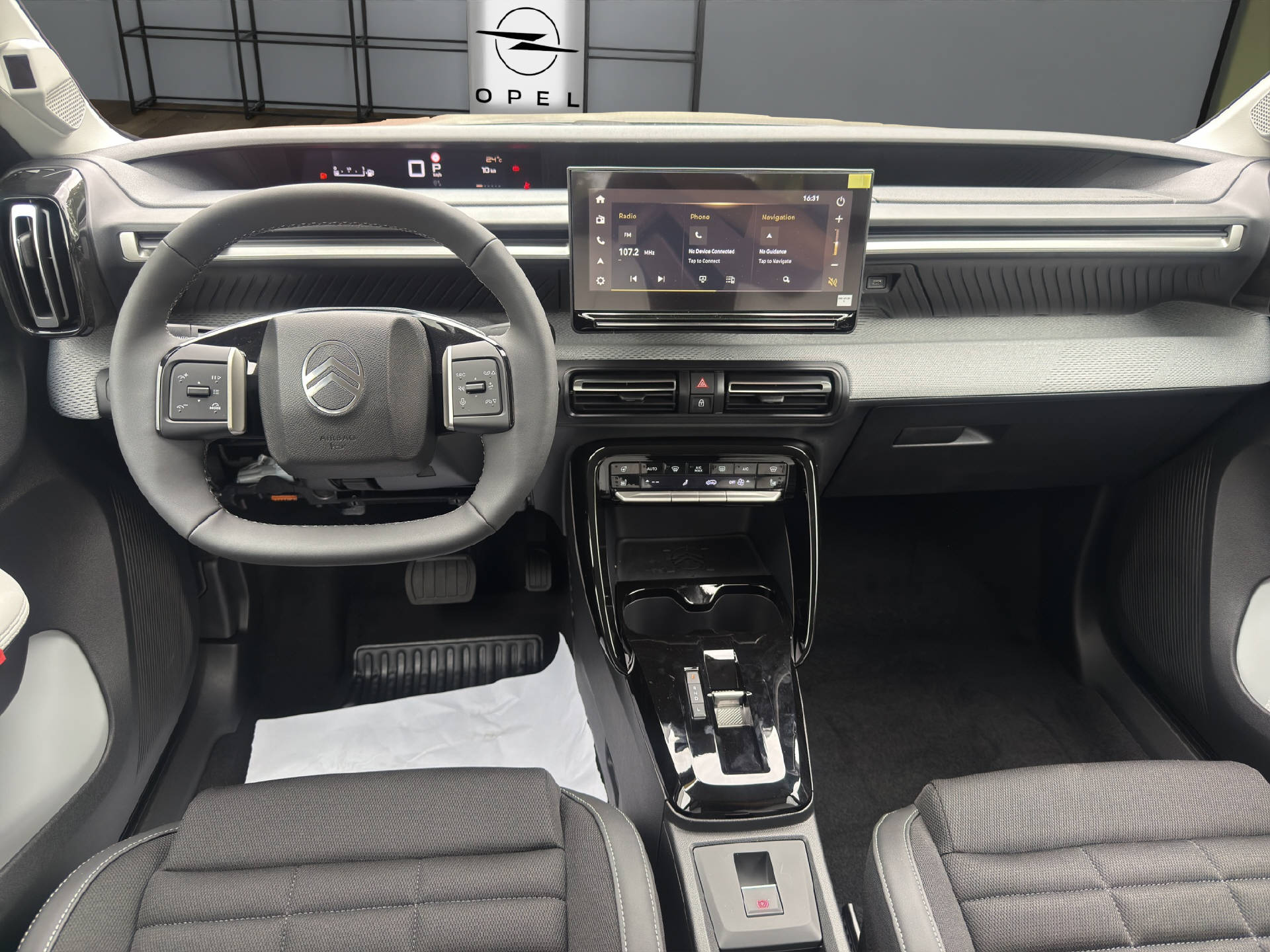 CITROEN C3 Aircross 1.2 Hybrid Max Business-image-10