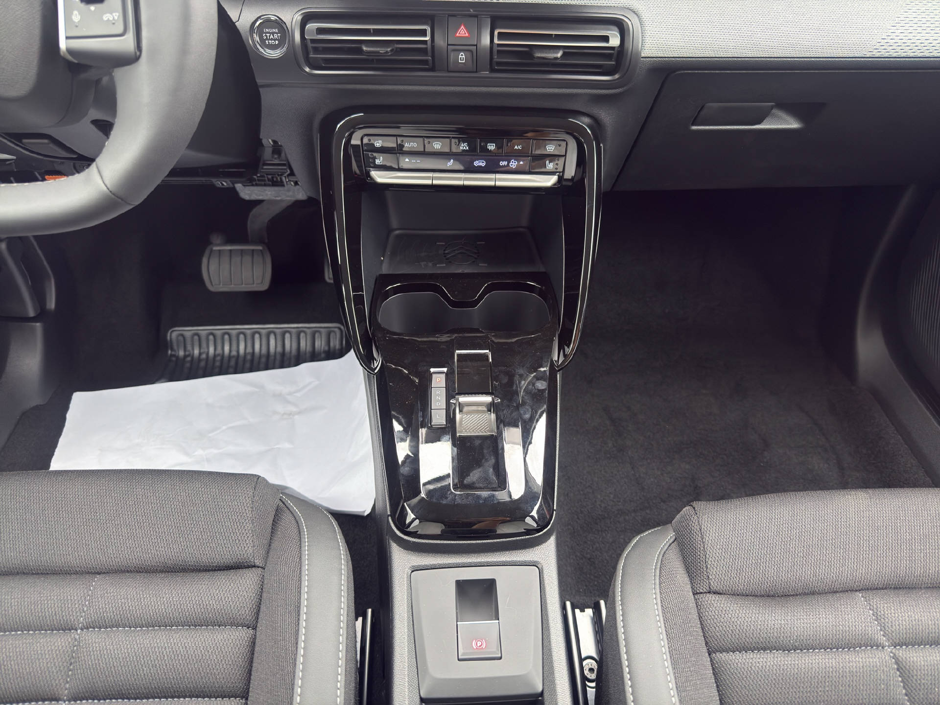 CITROEN C3 Aircross 1.2 Hybrid Max Business-image-14