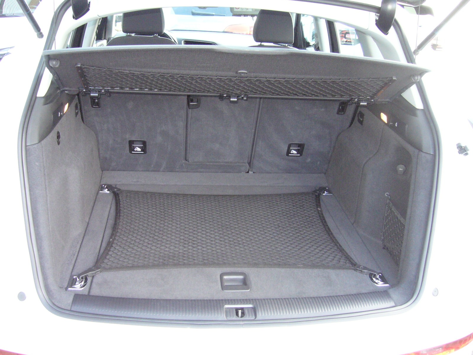 AUDI Q5 2.0 TFSI quattro tiptronic-image-17