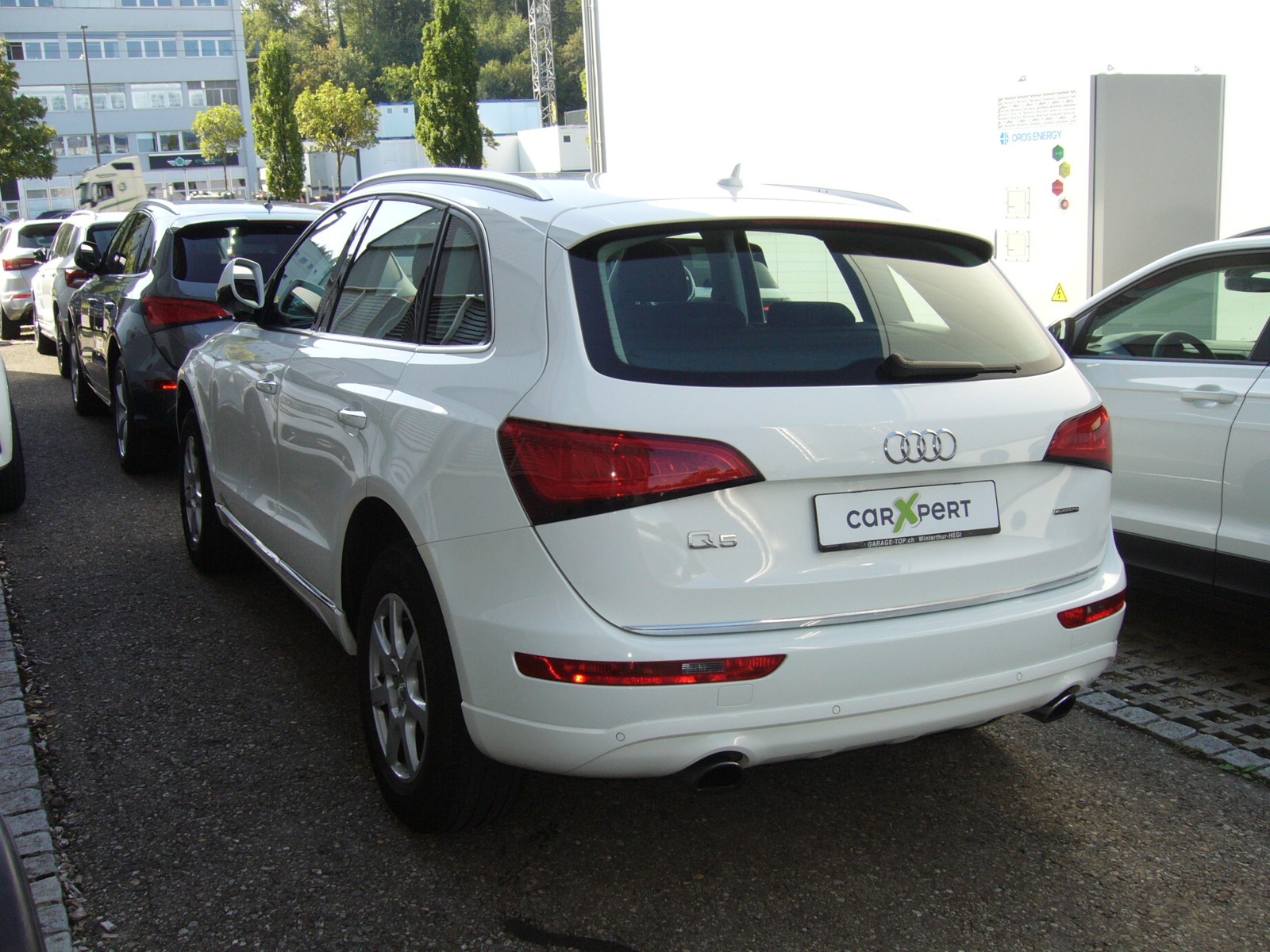 AUDI Q5 2.0 TFSI quattro tiptronic-image-2