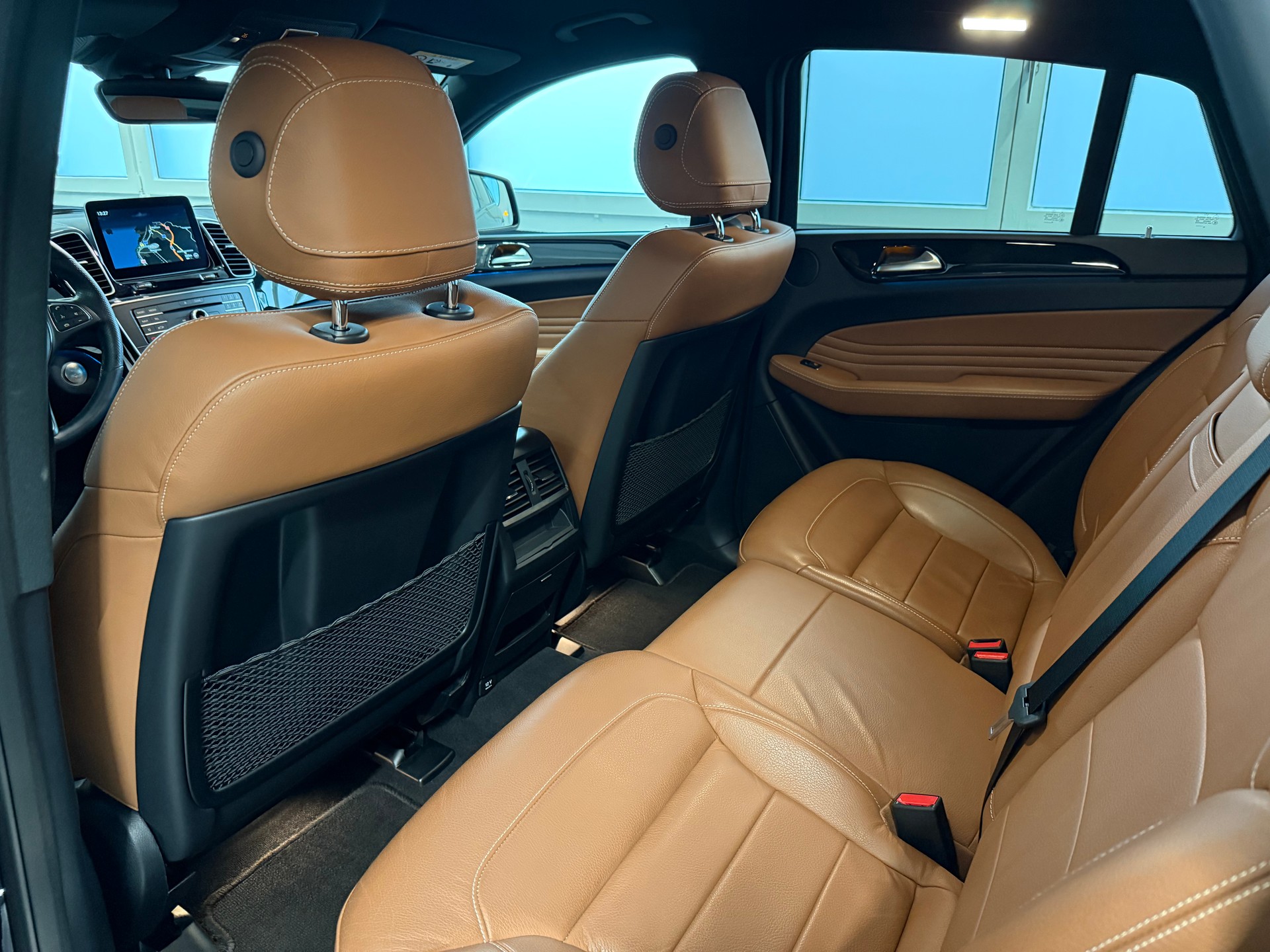 MERCEDES-BENZ GLE Coupé 350 d AMG Line 4Matic 9G-Tronic-image-15