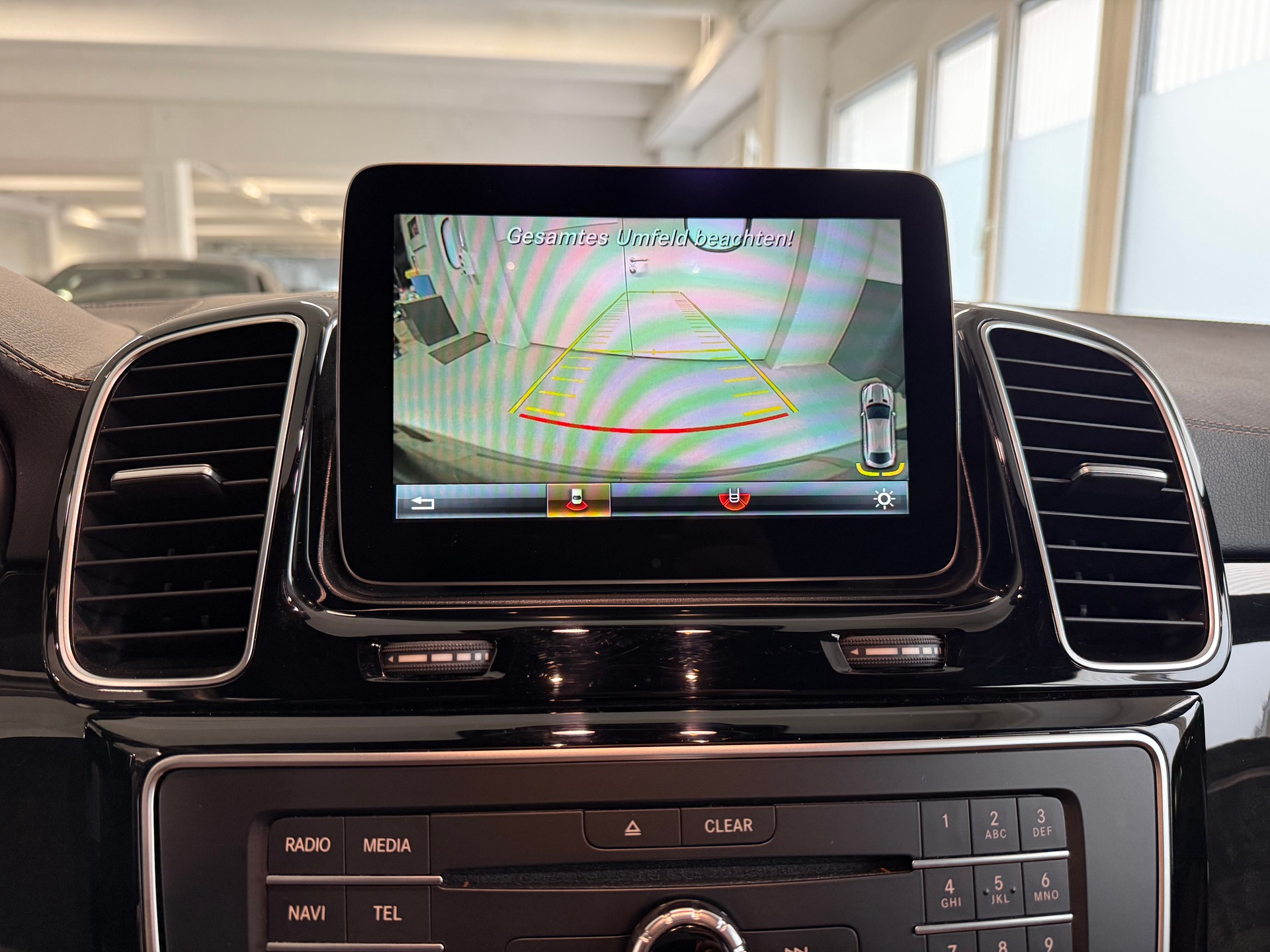 MERCEDES-BENZ GLE Coupé 350 d AMG Line 4Matic 9G-Tronic-image-10
