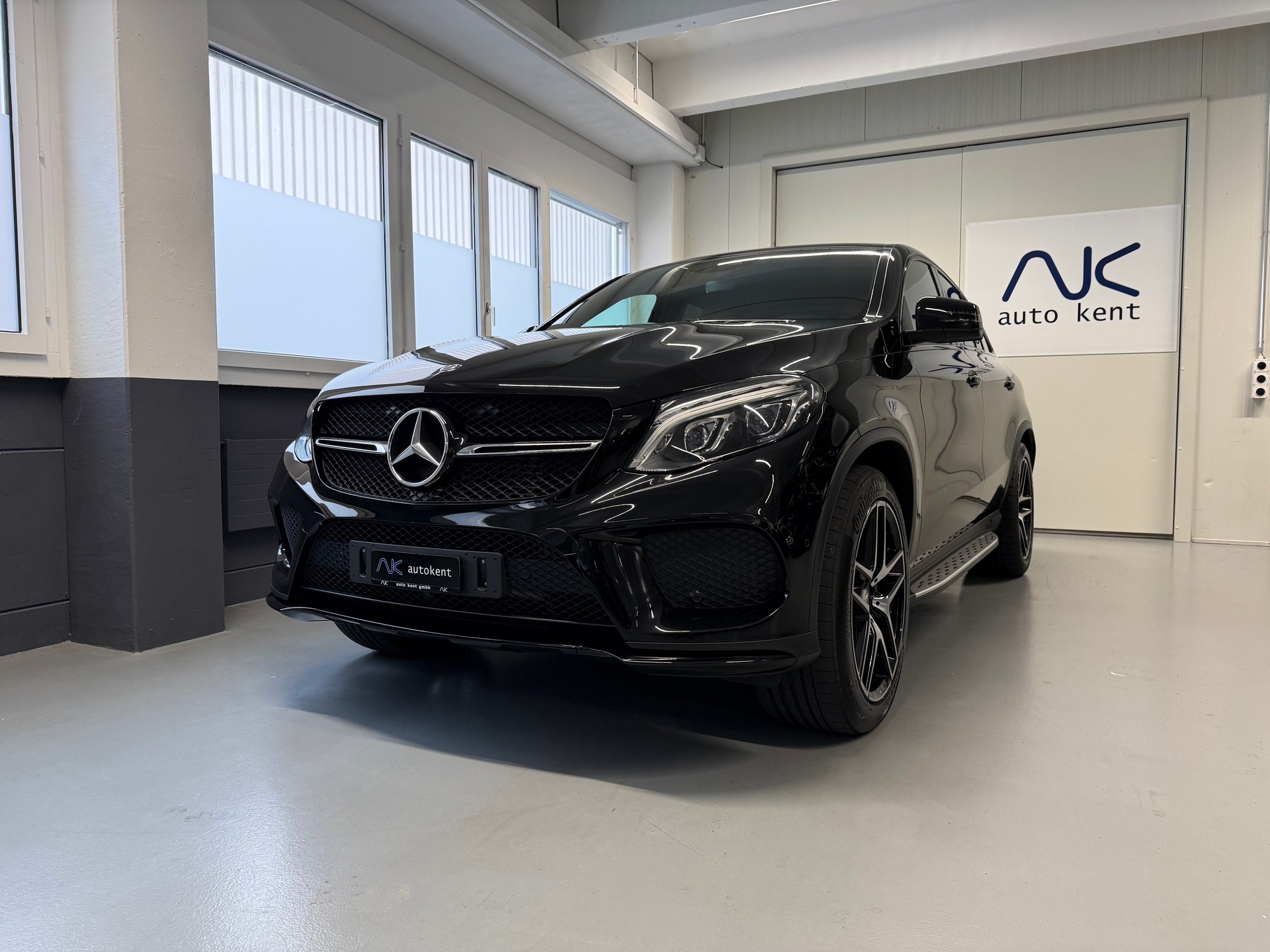 MERCEDES-BENZ GLE Coupé 350 d AMG Line 4Matic 9G-Tronic-image-0