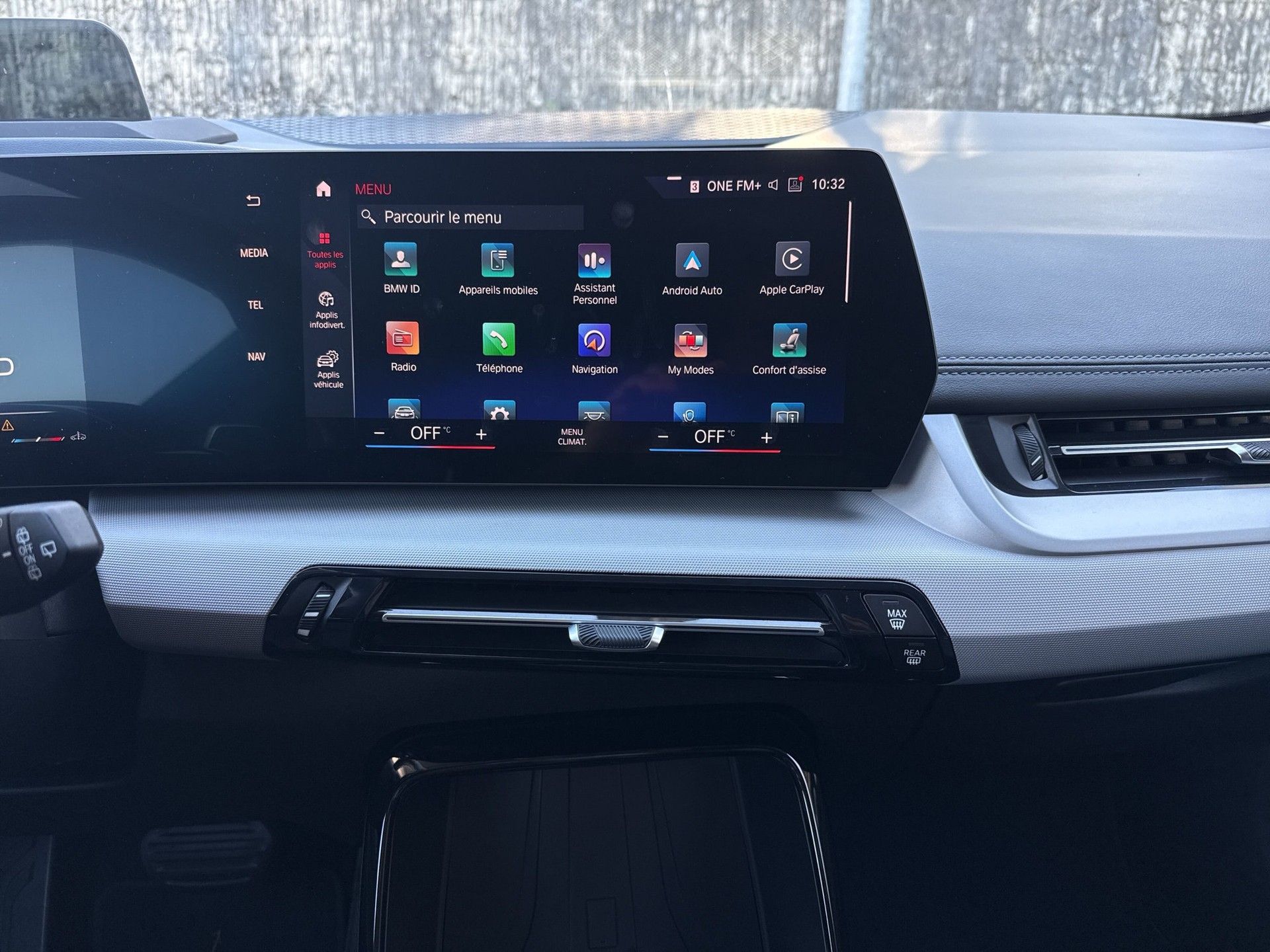 BMW 218i Active Tourer Luxury Line DKG-image-10