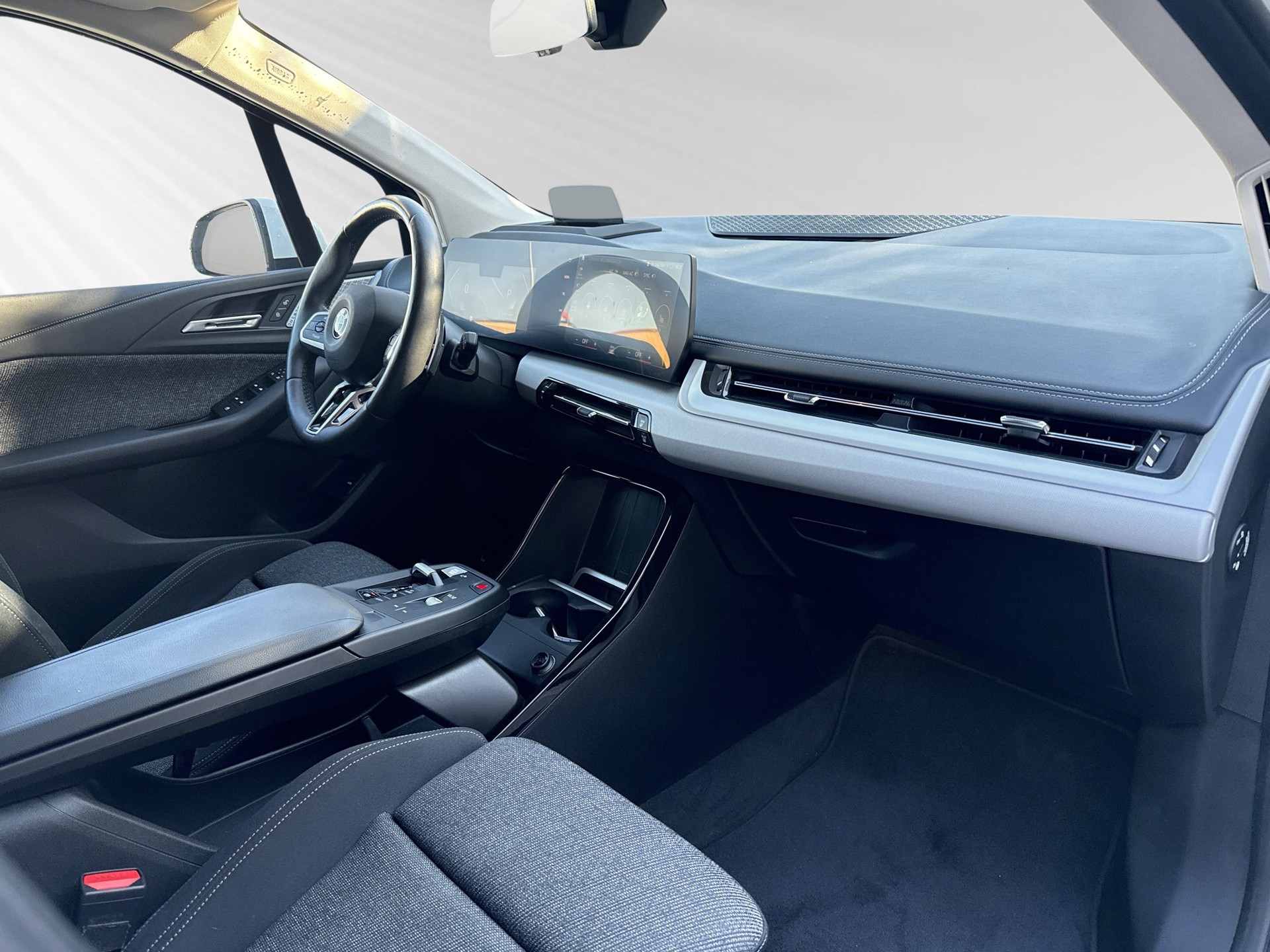 BMW 218i Active Tourer Luxury Line DKG-image-4