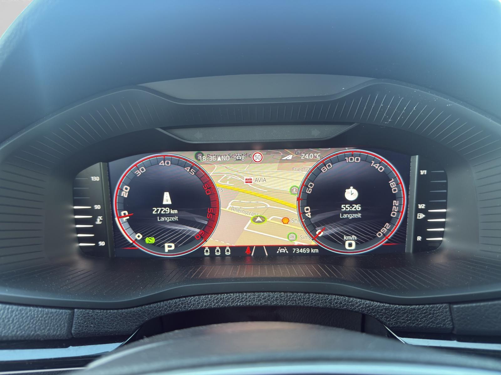 SKODA Karoq 2.0 TDI CR Sport Line 4x4 DSG-image-10