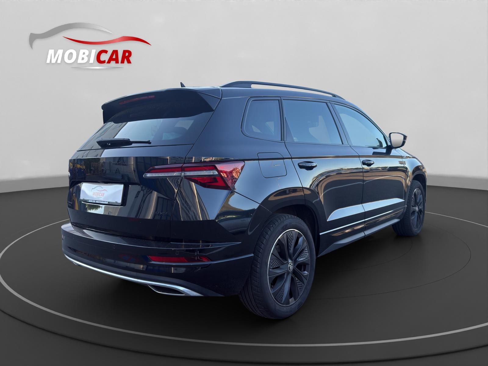 SKODA Karoq 2.0 TDI CR Sport Line 4x4 DSG-image-4