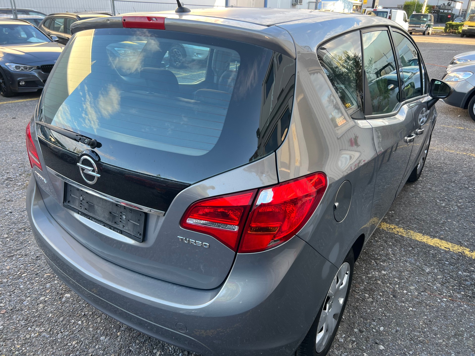 OPEL Meriva 1.4 Turbo Enjoy-image-3