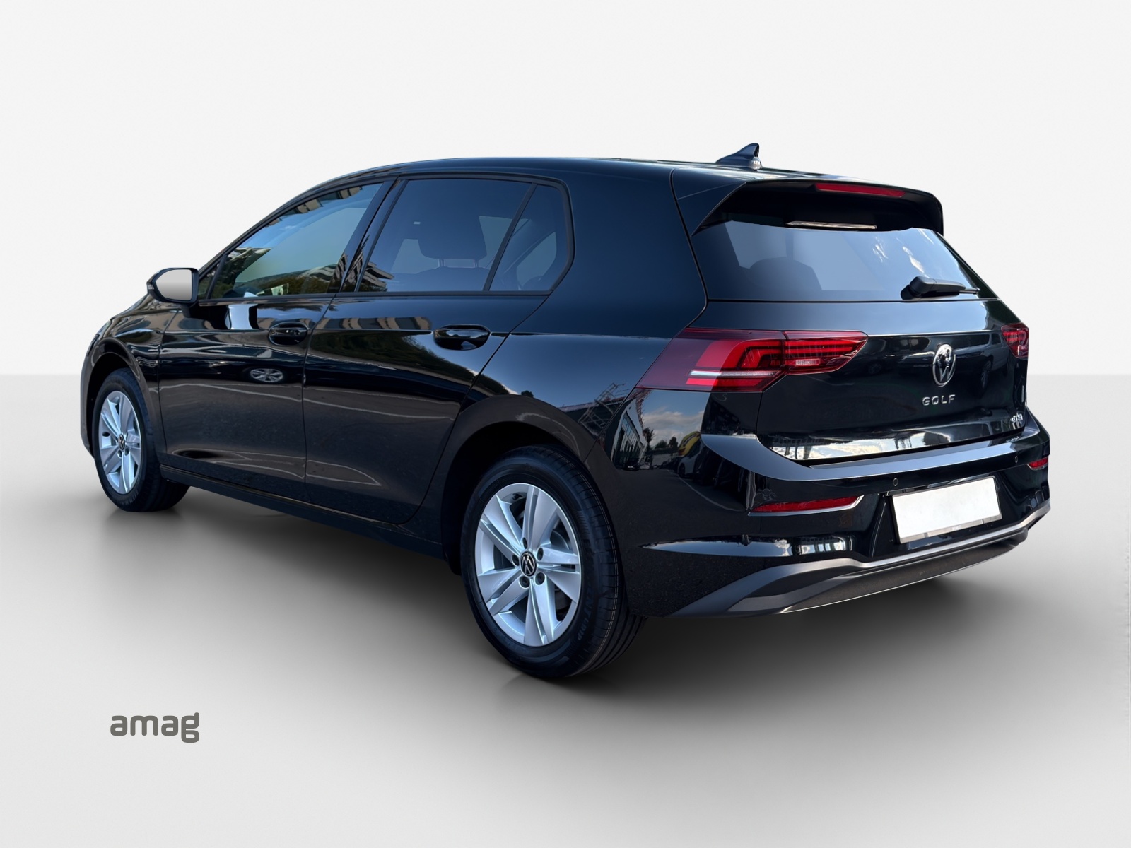 VW Golf 1.5 e TSI mHEV Value DSG-image-2