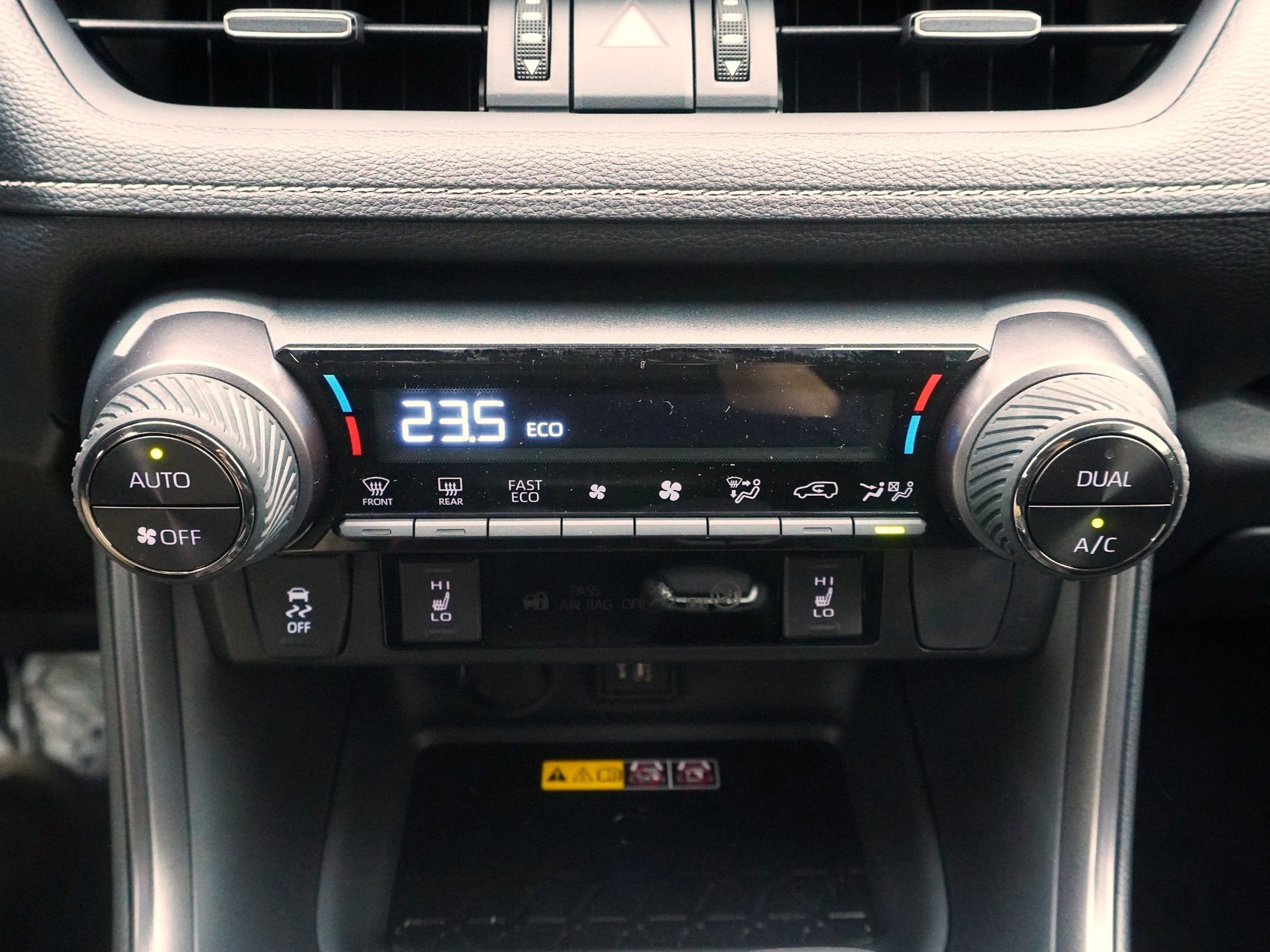 TOYOTA RAV4 2.5 Plug-In-Hybrid GR Sport-image-18