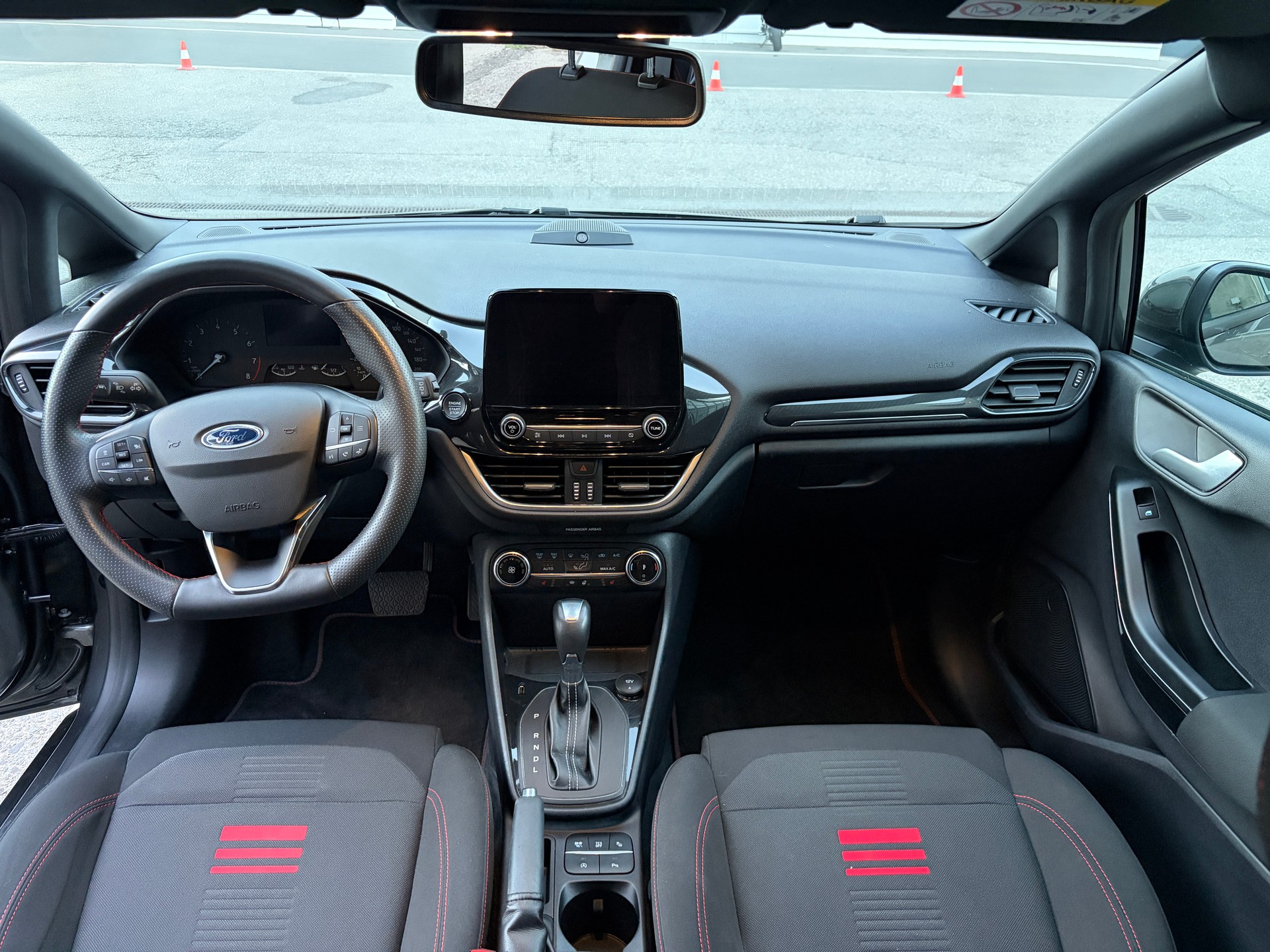 FORD Fiesta 1.0 SCTi MHEV ST Line Automat-image-4