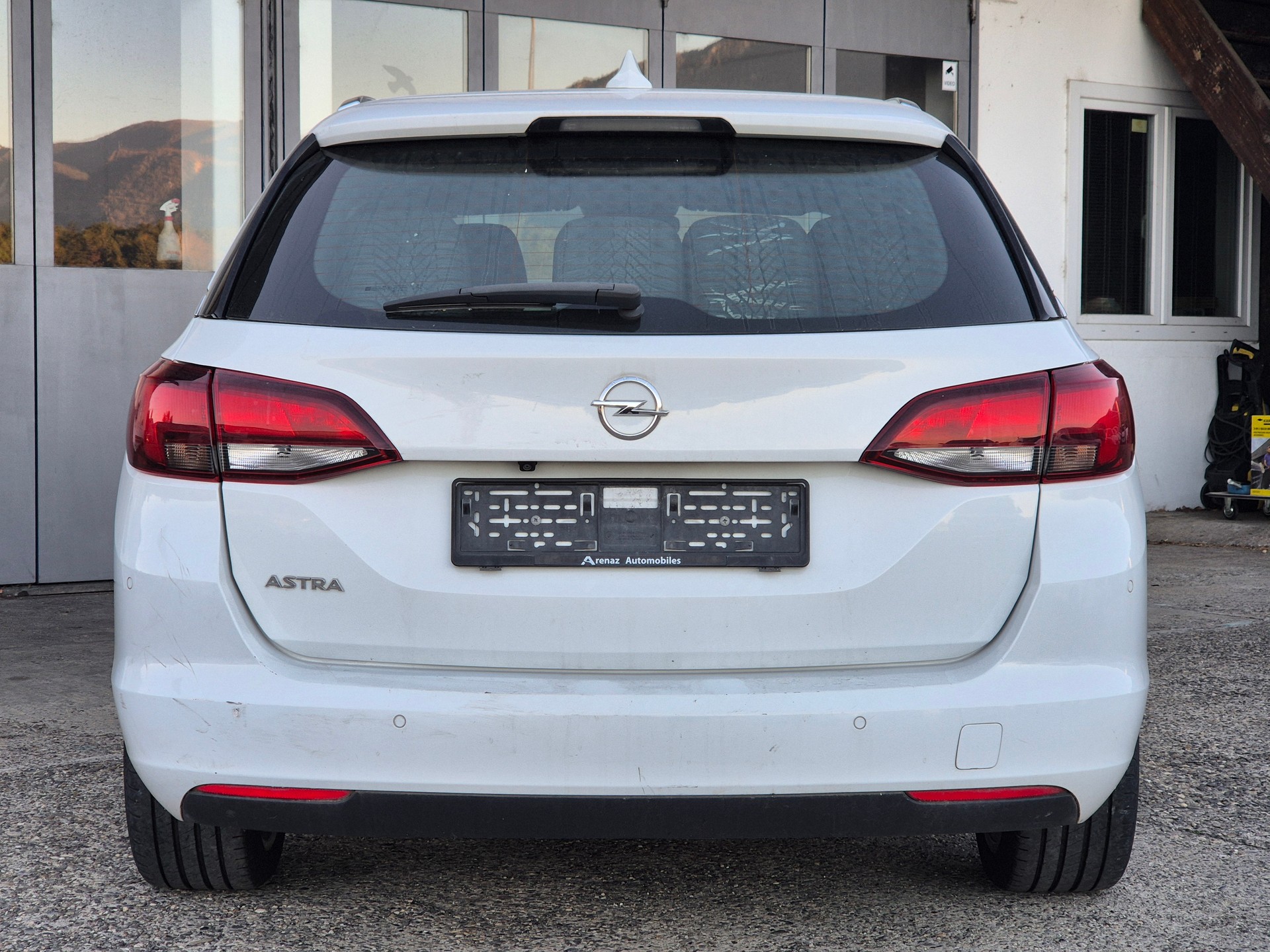 OPEL Astra Sports Tourer 1.6 CDTi ecoF Excellence Autom-image-5
