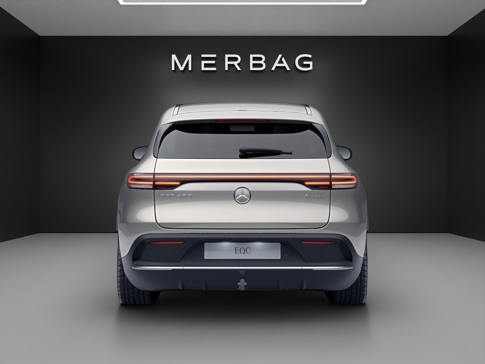 MERCEDES-BENZ EQC 400 AMG Line 4Matic-image-3