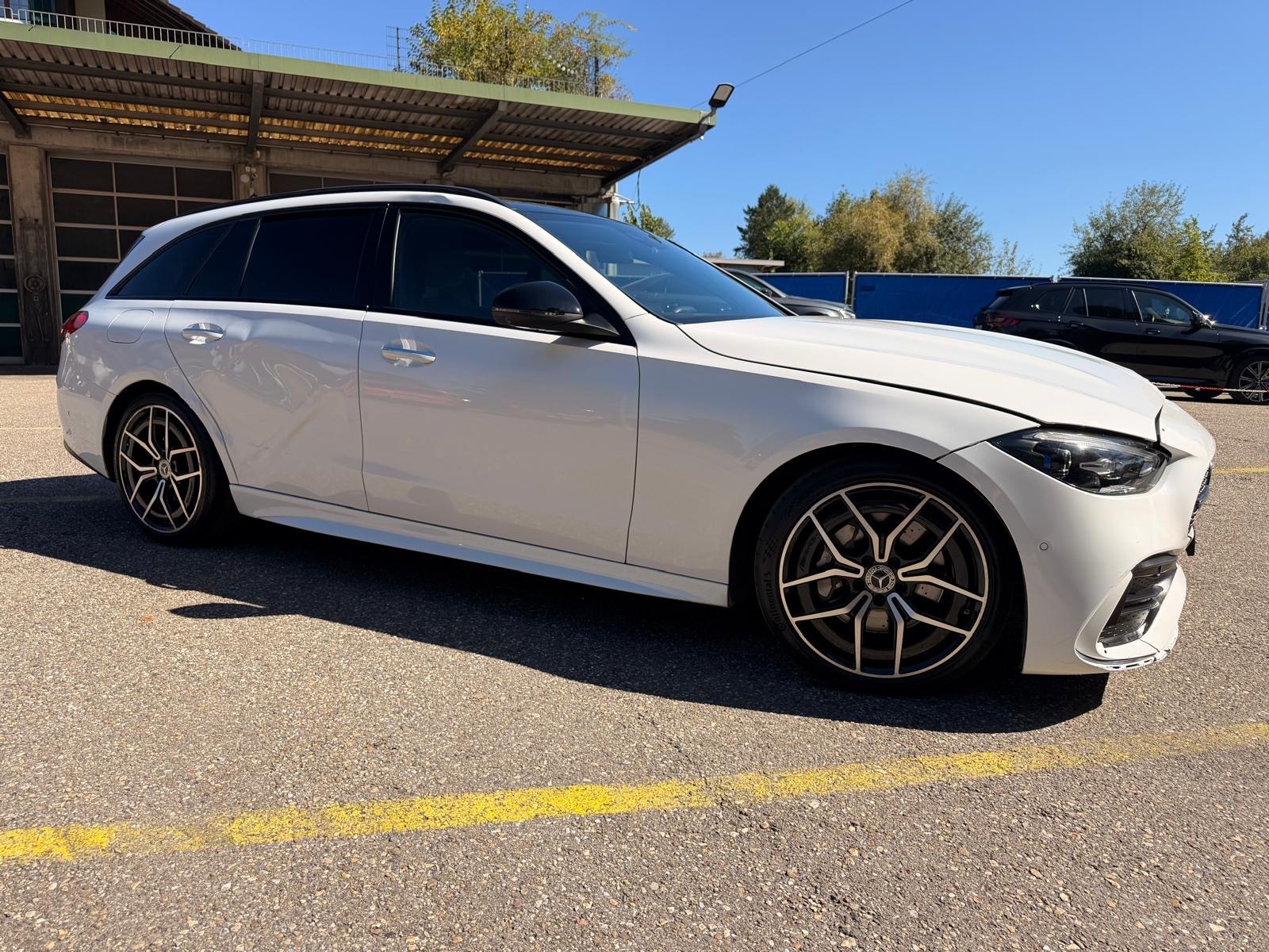 Car photo