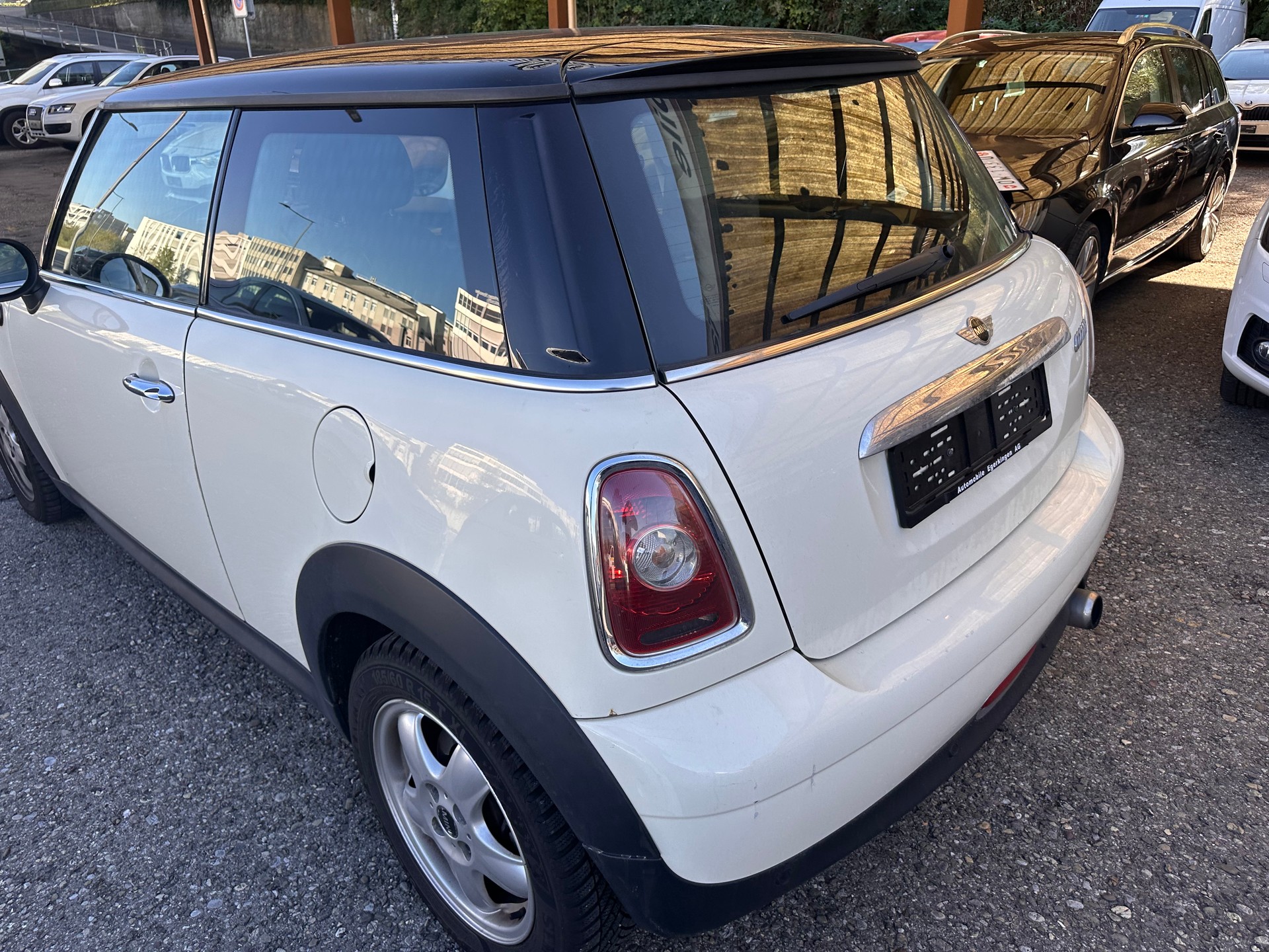 MINI Cooper-image-3