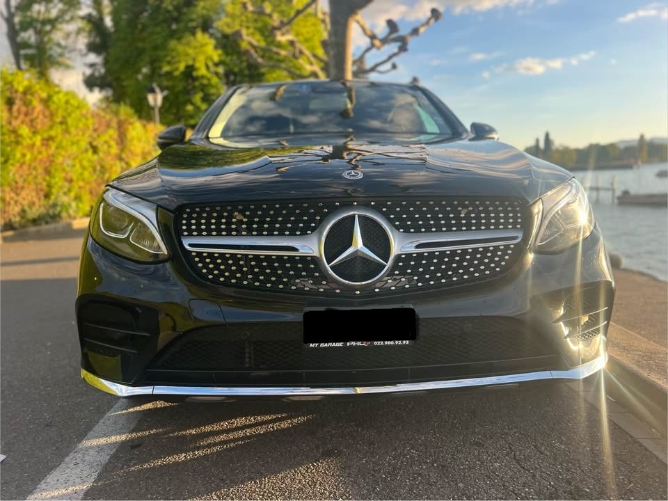 MERCEDES-BENZ GLC 300 AMG Line 4m-image-0