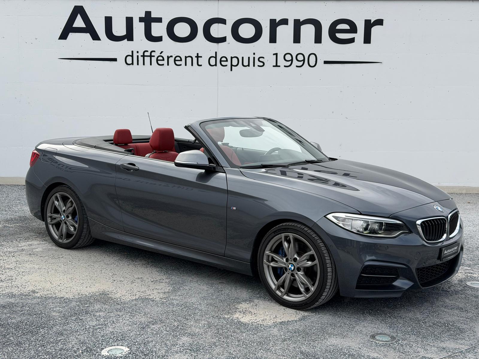 BMW M240i xDrive Steptronic-image-3