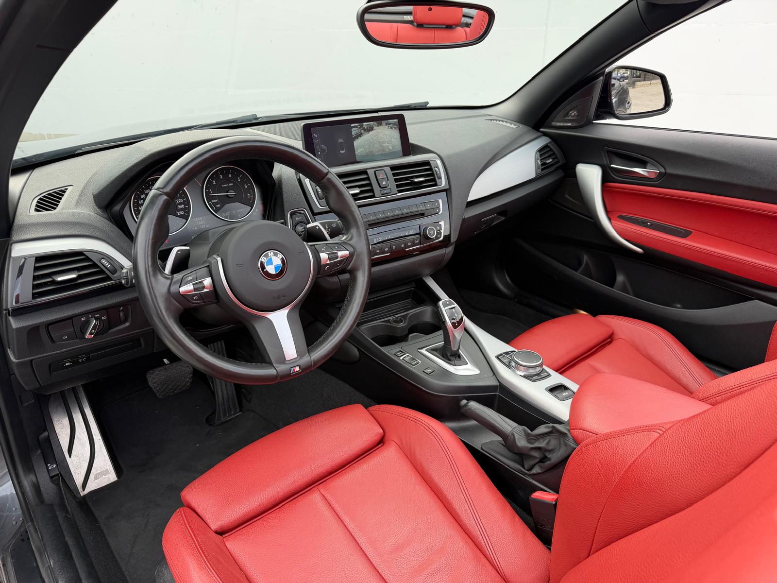 BMW M240i xDrive Steptronic-image-6