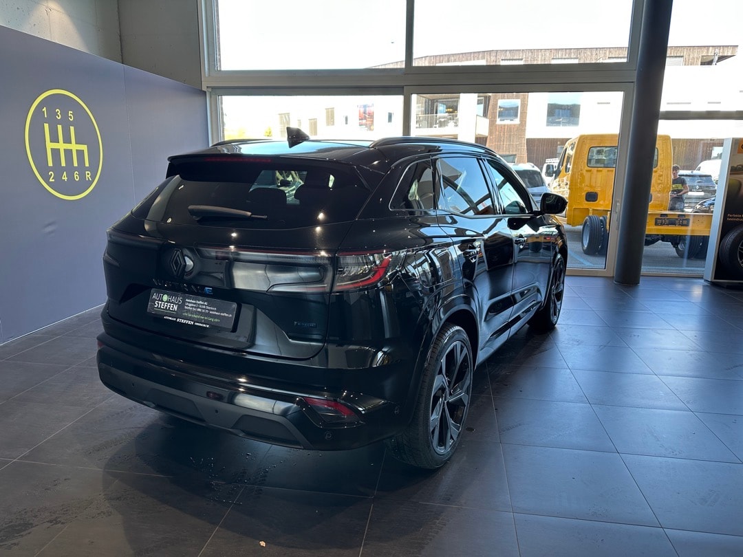 RENAULT Austral 1.2 HEV 200 Techno Esprit Alpine A-image-10